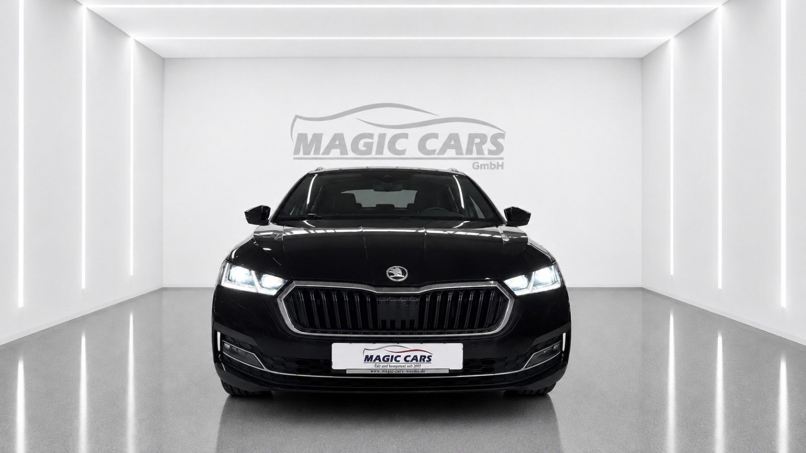 Fahrzeugabbildung SKODA Octavia Combi Style*Pano-Dach*Standheiz.*AHK*LED - mit KI generiert/bearbeitet