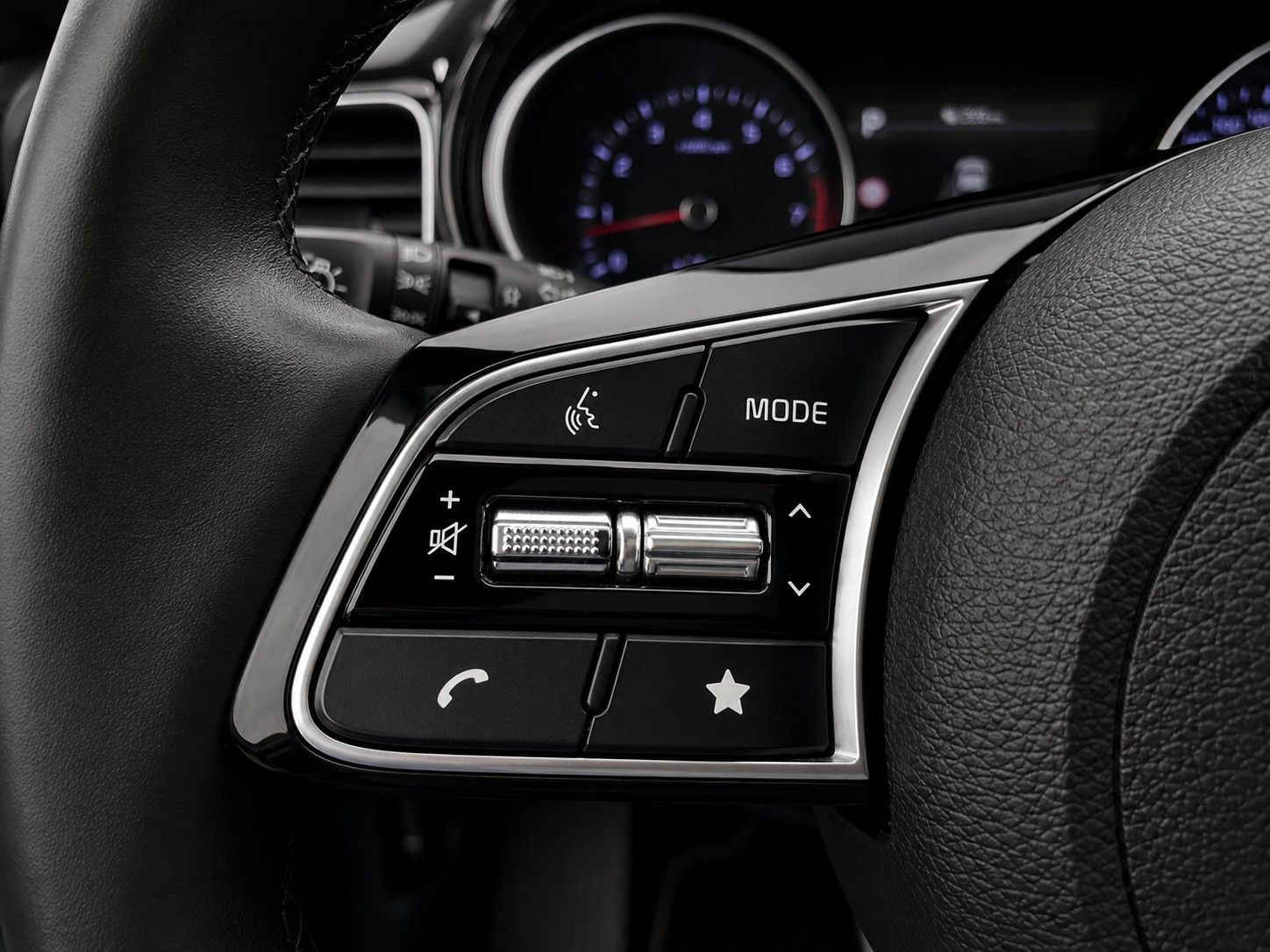 Fahrzeugabbildung Kia Ceed SW 1.5 T-GDI DCT7 Platinum *LED*JBL*Kamera* - mit KI generiert/bearbeitet