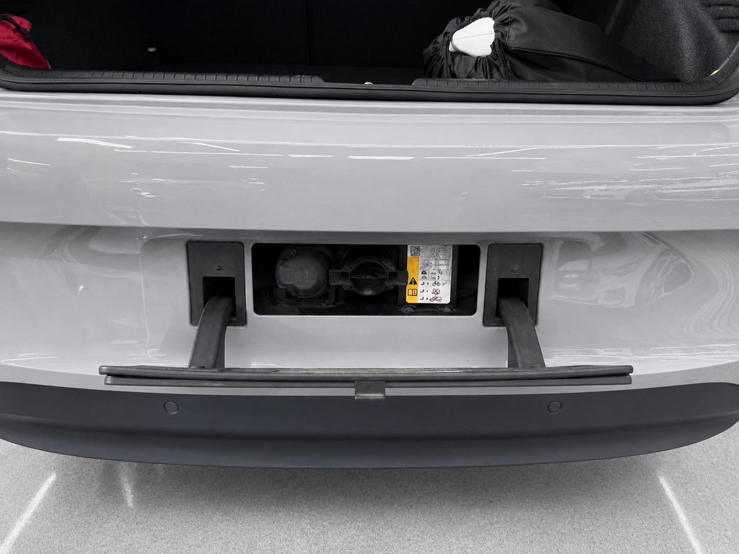Fahrzeugabbildung Volkswagen ID.3 Pro Performance *LED*AHK*SHZ*Kamera* - mit KI generiert/bearbeitet