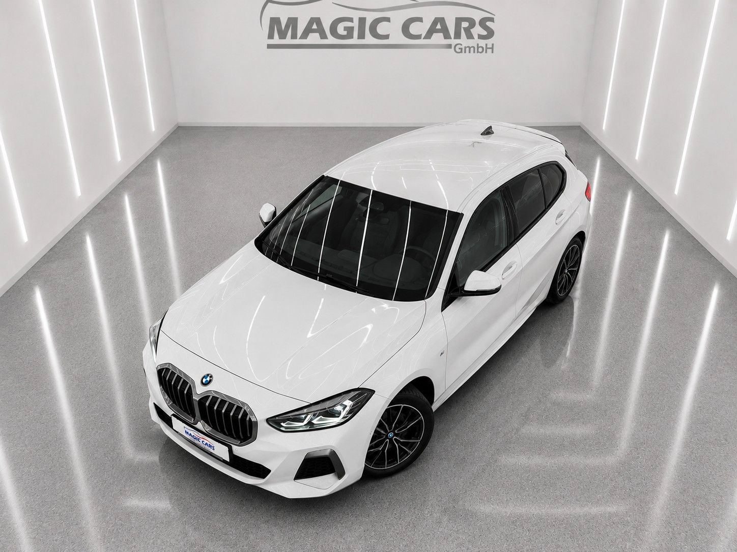 Fahrzeugabbildung BMW 218i Active Tourer Aut. M Sport *LED*AHK*KEYLESS - mit KI generiert/bearbeitet