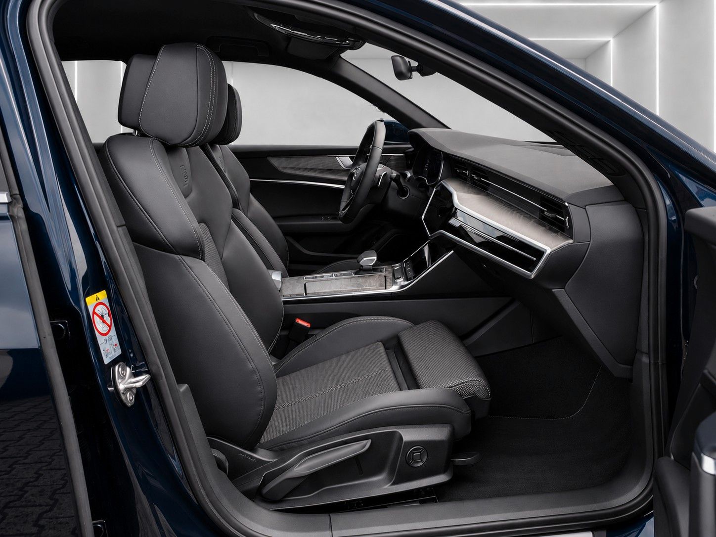 Fahrzeugabbildung Audi A6 35 TDI Lim. S tronic S line *Matrix*Virtual* - mit KI generiert/bearbeitet