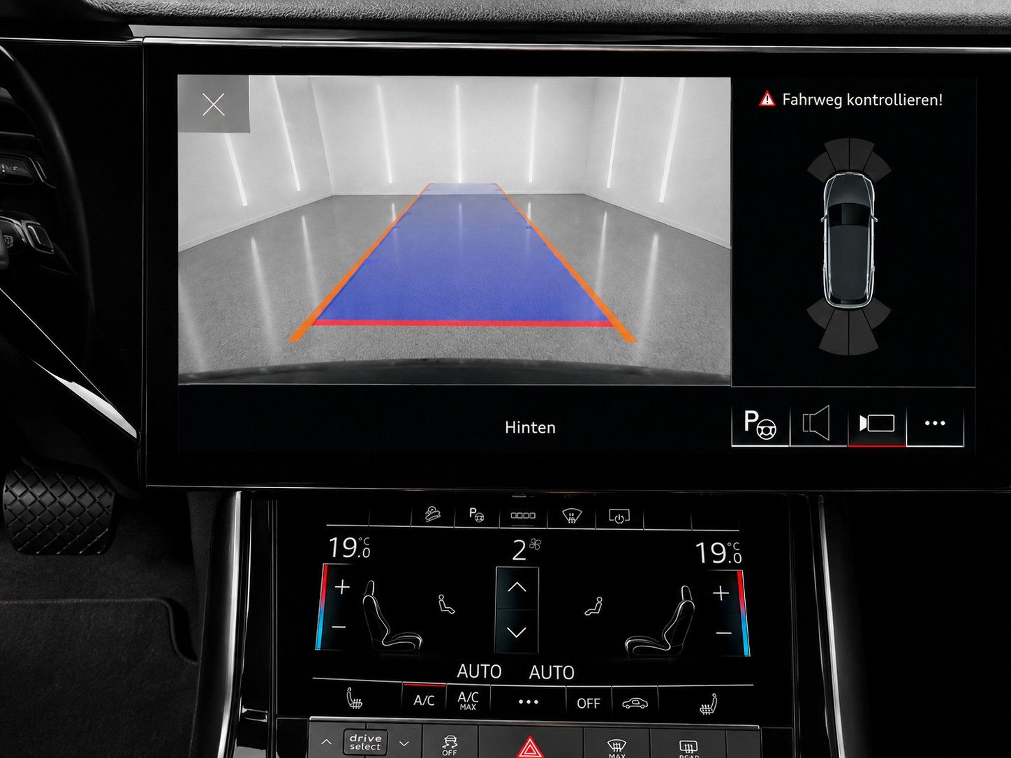 Fahrzeugabbildung Audi e-tron 50 quattro advanced *Luftfederung*Kamera* - mit KI generiert/bearbeitet