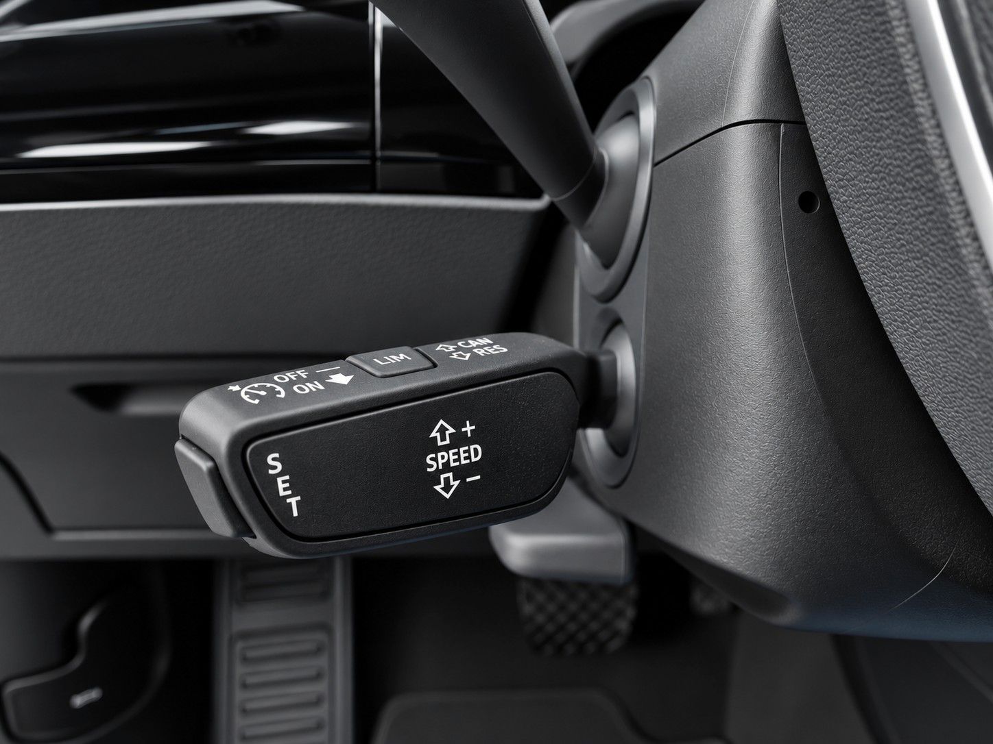 Fahrzeugabbildung Audi e-tron 50 quattro advanced *Luftfederung*Kamera* - mit KI generiert/bearbeitet