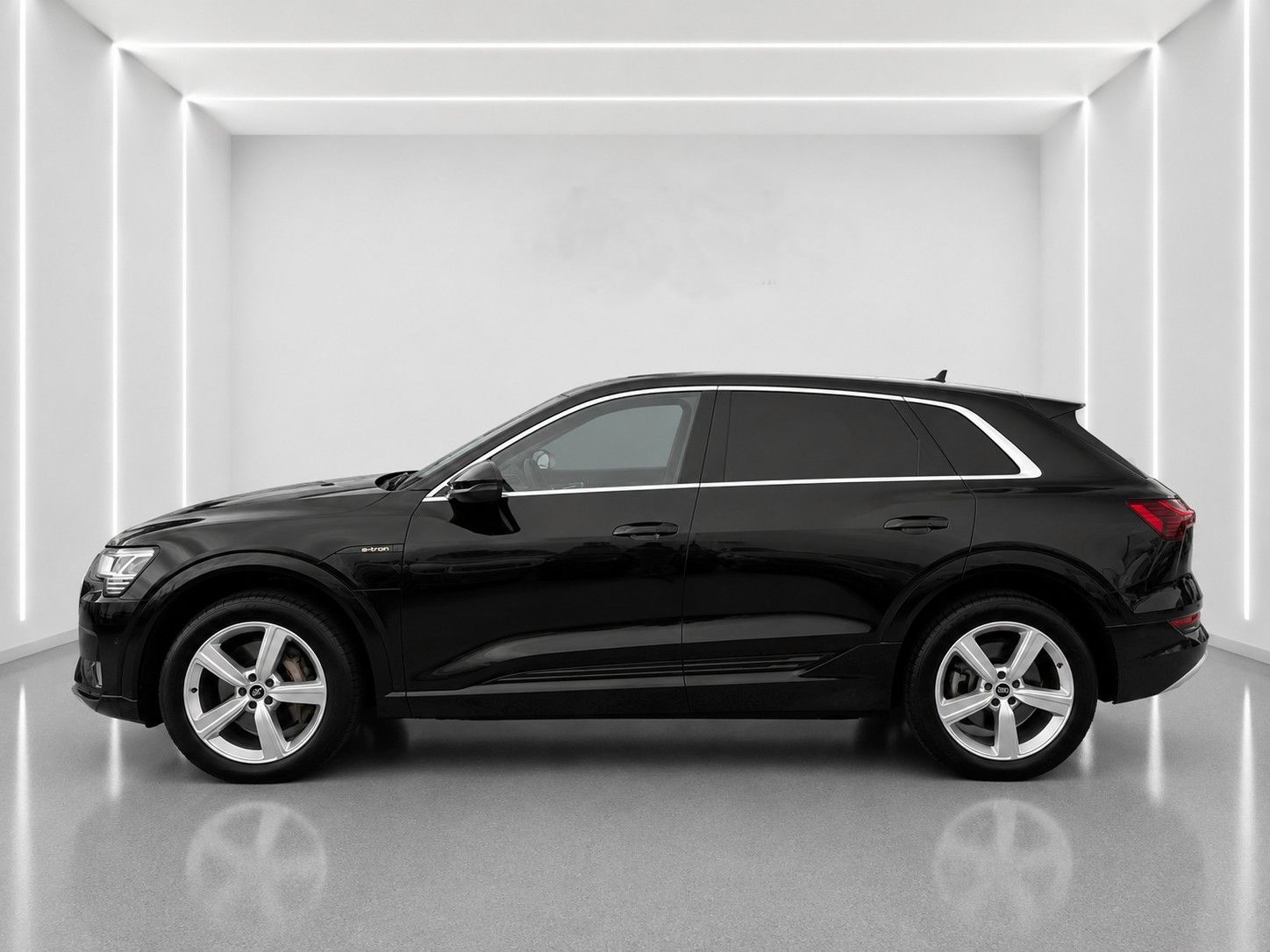 Fahrzeugabbildung Audi e-tron 50 quattro advanced *Luftfederung*Kamera* - mit KI generiert/bearbeitet