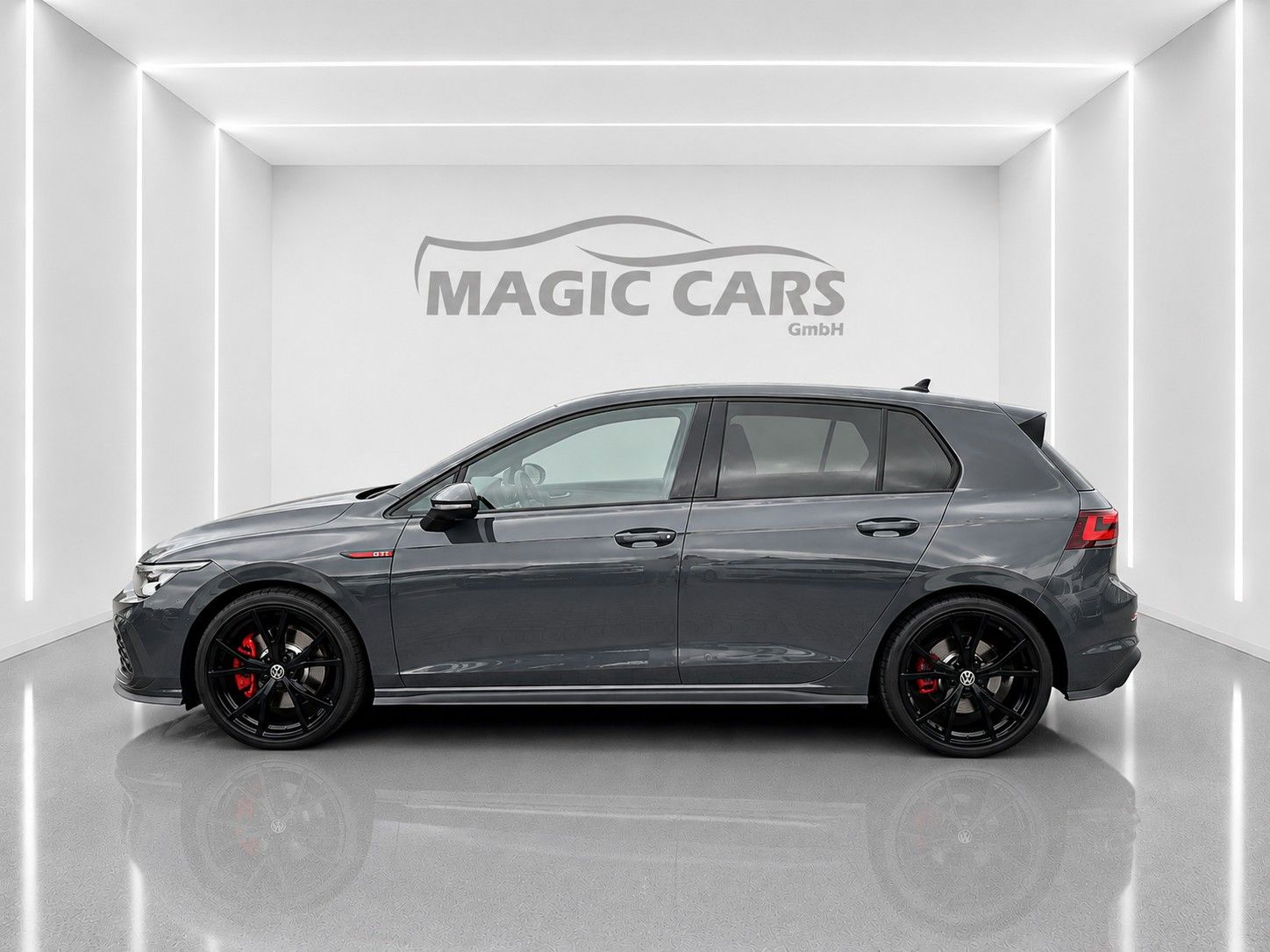 Fahrzeugabbildung Volkswagen Golf VIII Lim. GTI*Black Style*Leder*Memory*H&K* - mit KI generiert/bearbeitet