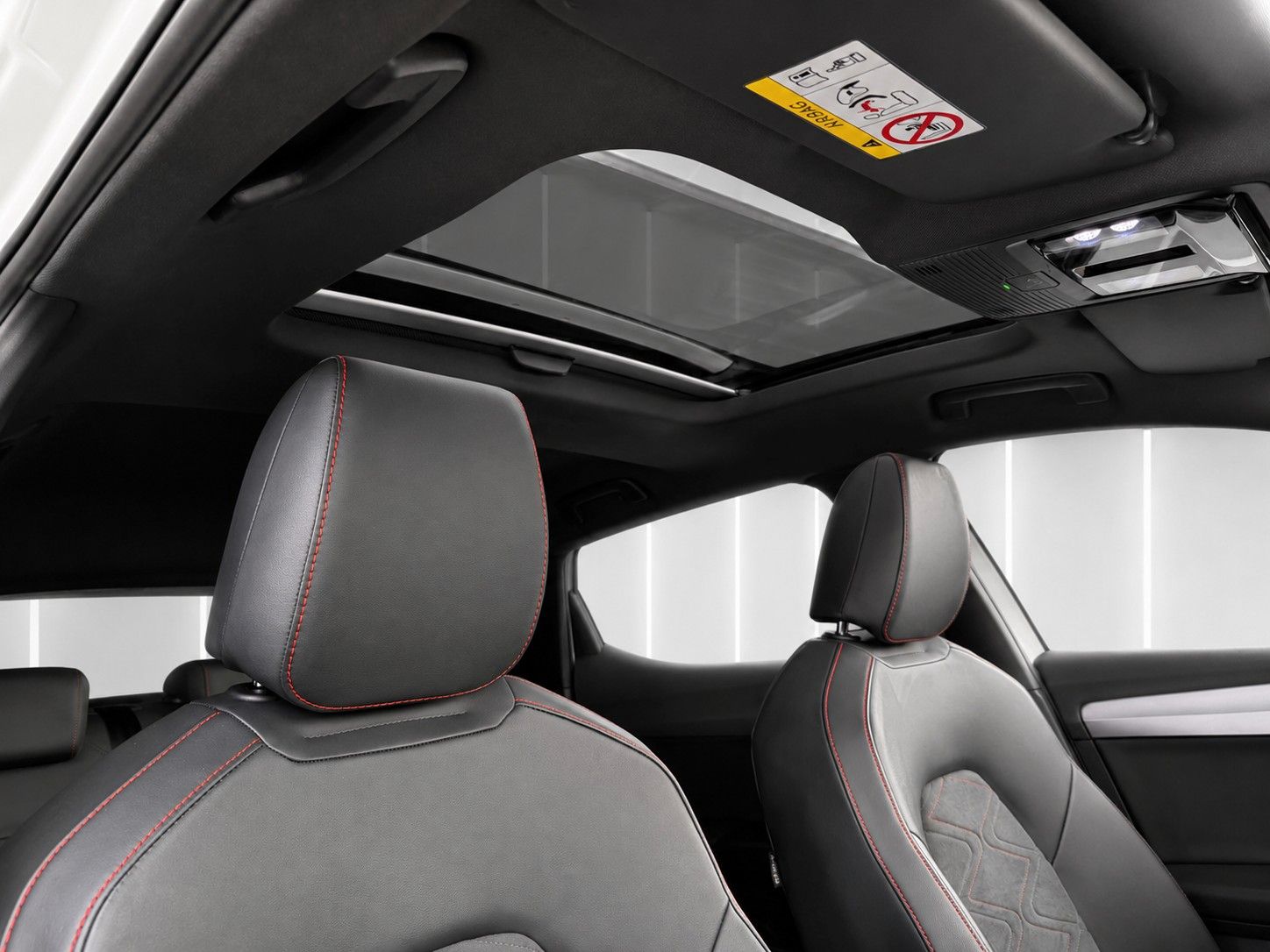 Fahrzeugabbildung SEAT Leon FR 2.0 TDI*Pano-Dach*Beats*DAB*Leder*Memory - mit KI generiert/bearbeitet