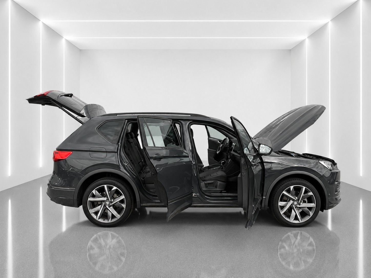 Fahrzeugabbildung SEAT Tarraco FR 4Drive*Pano-Dach*AHK*Leder*Drive*Cam. - mit KI generiert/bearbeitet