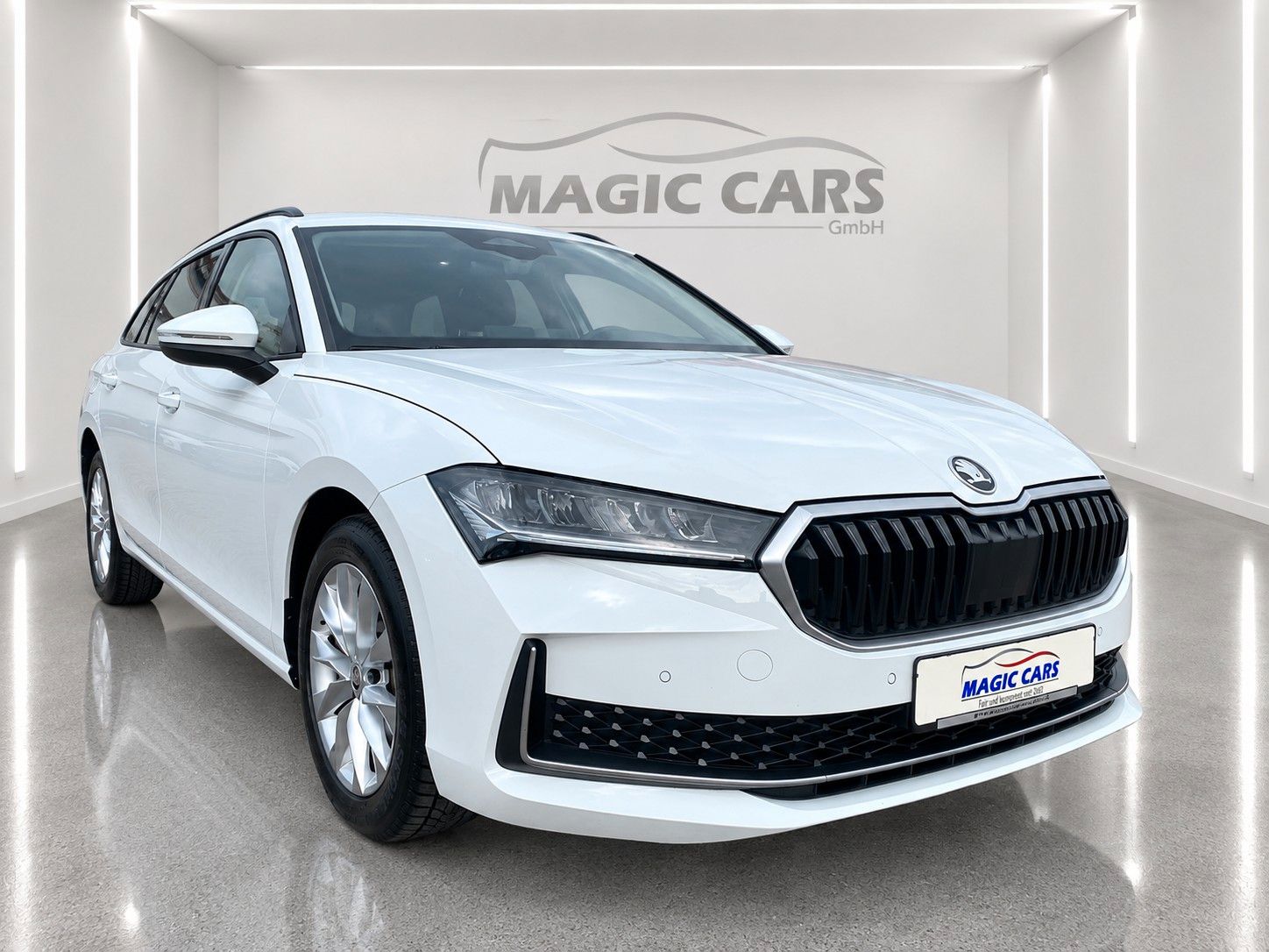 Fahrzeugabbildung SKODA Superb Combi 2.0 TDI Selection *LED*Massage* - mit KI generiert/bearbeitet