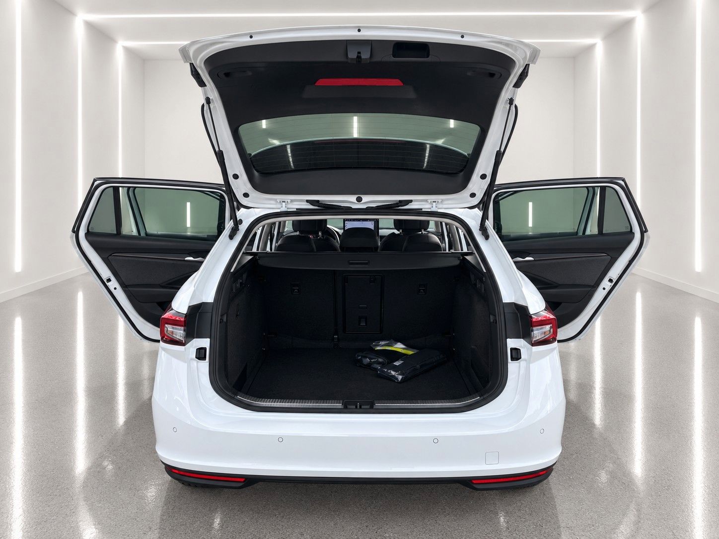 Fahrzeugabbildung SKODA Superb Combi 2.0 TDI Selection *LED*Massage* - mit KI generiert/bearbeitet