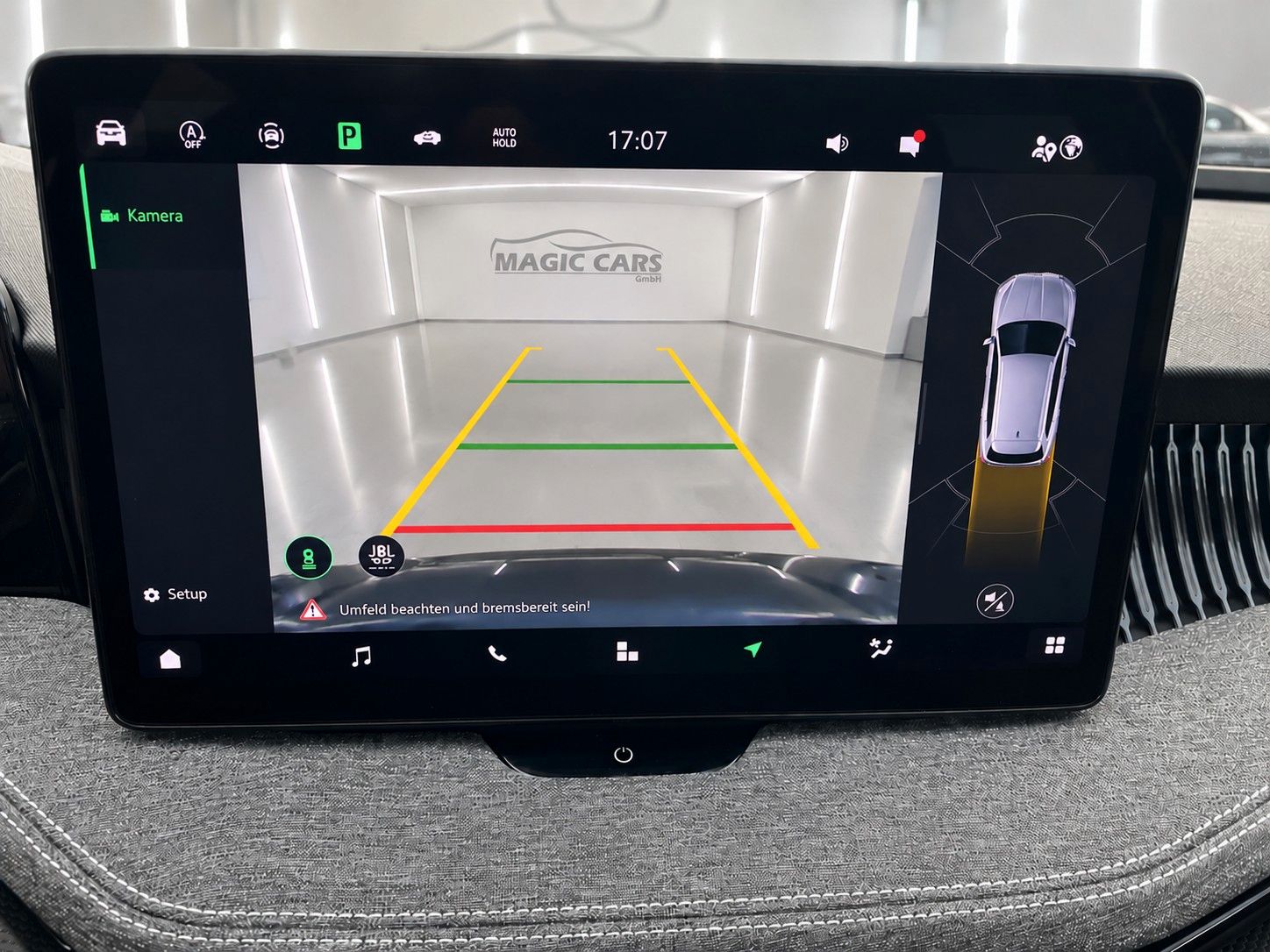 Fahrzeugabbildung SKODA Superb Combi 2.0 TDI Selection *LED*Massage* - mit KI generiert/bearbeitet