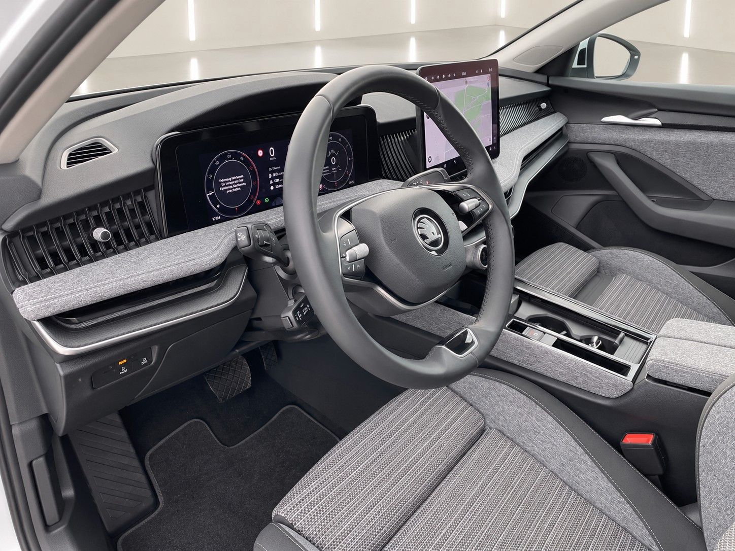 Fahrzeugabbildung SKODA Superb Combi 2.0 TDI Selection *LED*Massage* - mit KI generiert/bearbeitet