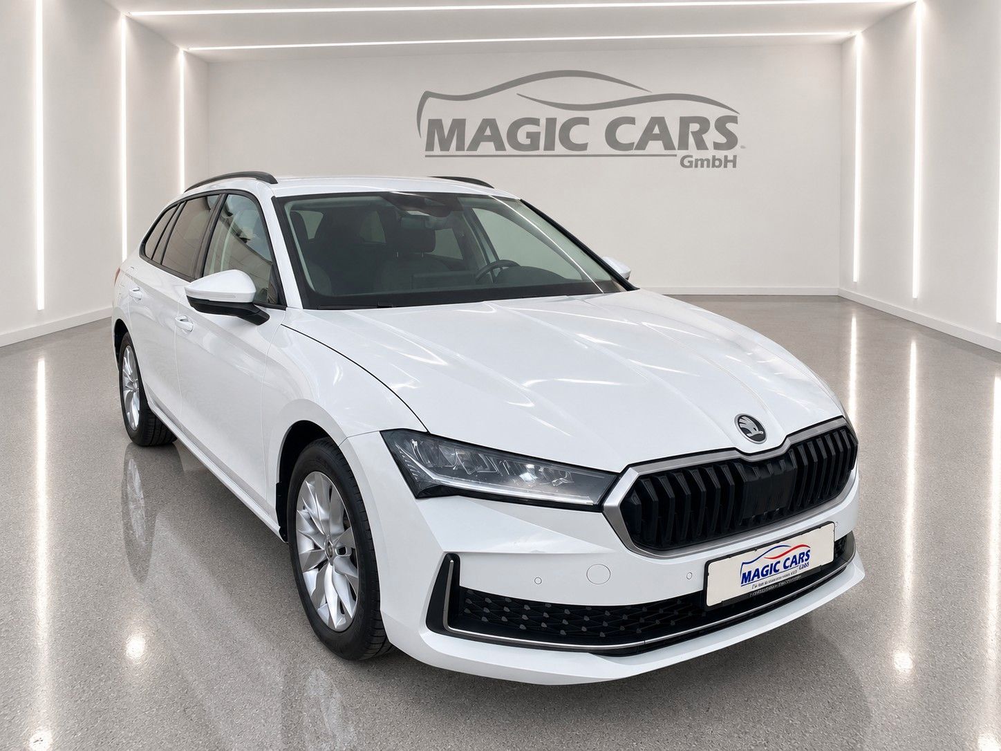Fahrzeugabbildung SKODA Superb Combi 2.0 TDI Selection *LED*Massage* - mit KI generiert/bearbeitet
