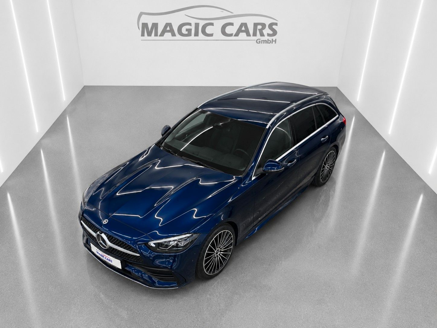 Fahrzeugabbildung Mercedes-Benz C 220 d T 9G-TRONIC AMG Line *LED*Pano*19Zoll* - mit KI generiert/bearbeitet