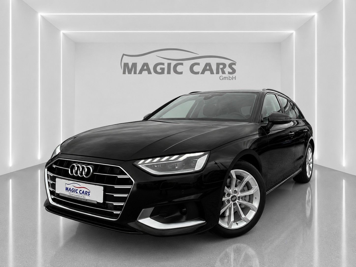 Fahrzeugabbildung Audi A4 Avant 40 TFSI advanced *Pano*Matrix*Virtual* - mit KI generiert/bearbeitet