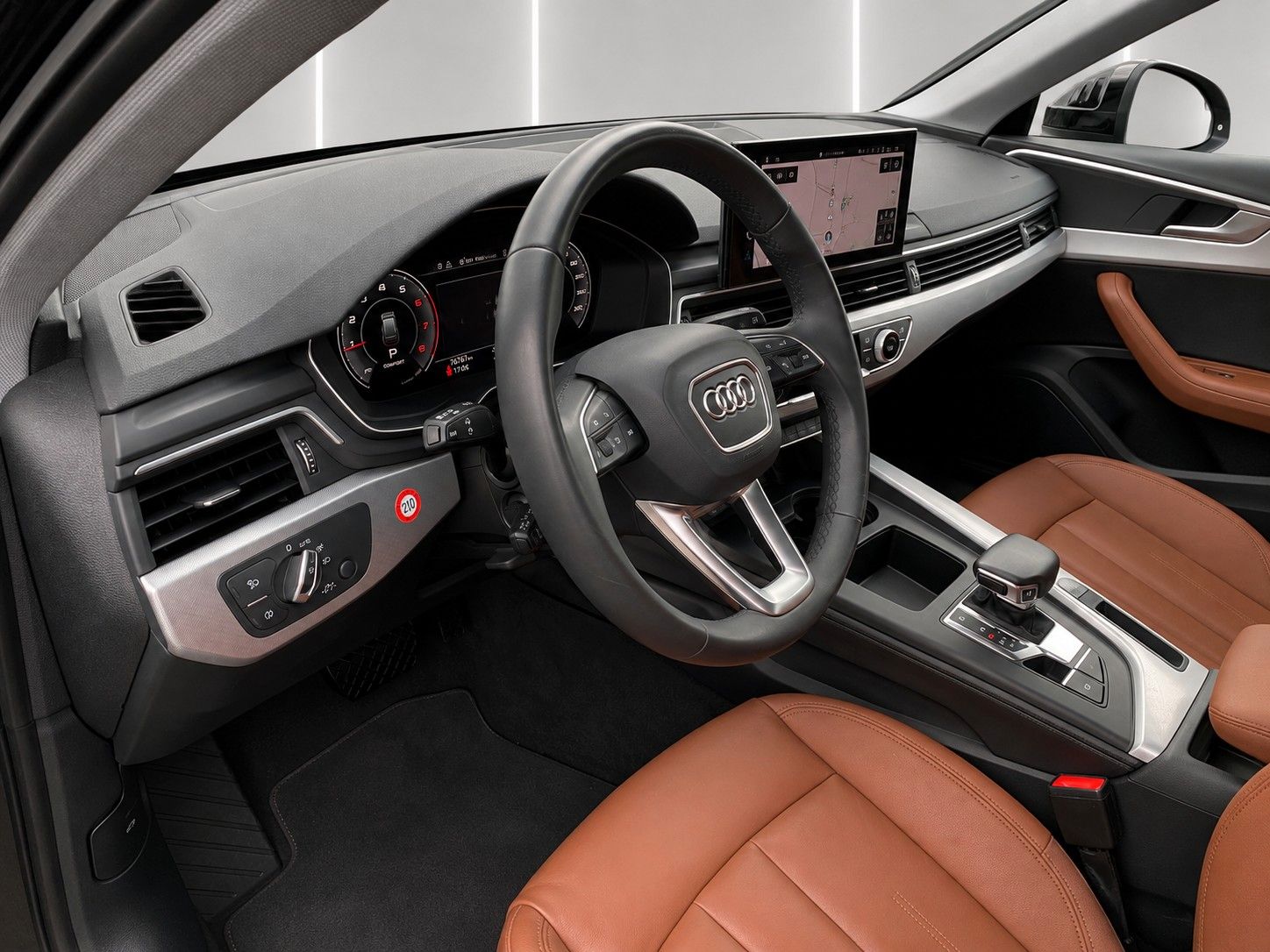 Fahrzeugabbildung Audi A4 Avant 40 TFSI advanced *Pano*Matrix*Virtual* - mit KI generiert/bearbeitet