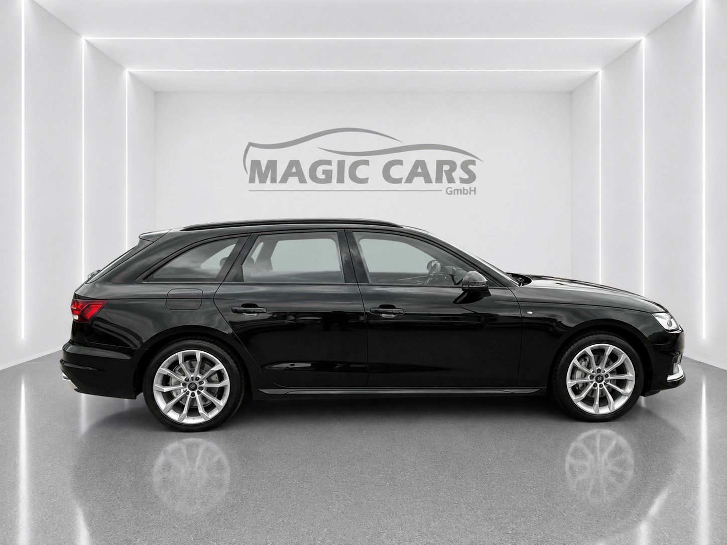 Fahrzeugabbildung Audi A4 Avant 40 TFSI advanced *Pano*Matrix*Virtual* - mit KI generiert/bearbeitet