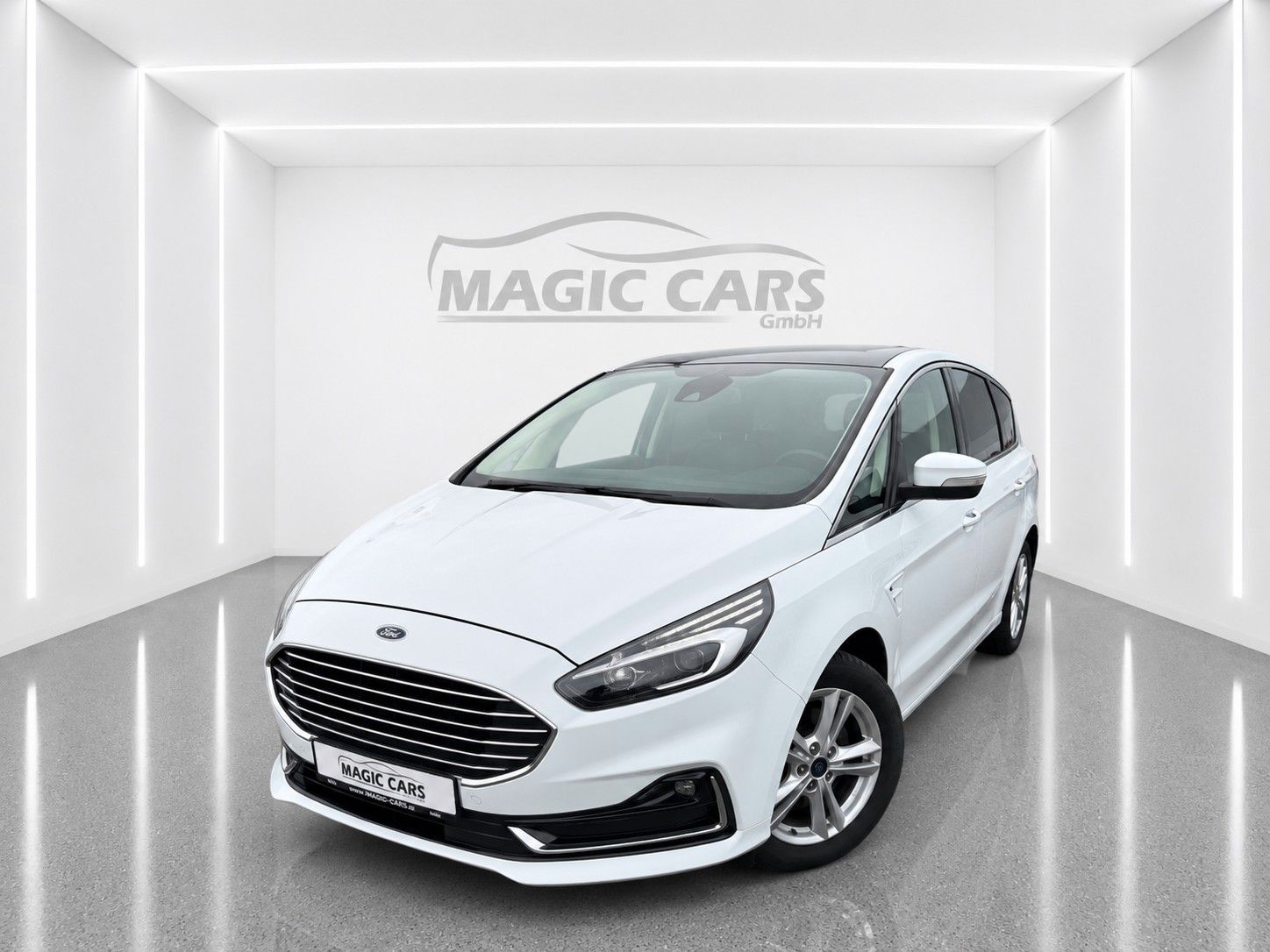 Fahrzeugabbildung Ford S-Max 2.0 EcoBlue Aut. TITANIUM *Pano*Ambiente* - mit KI generiert/bearbeitet