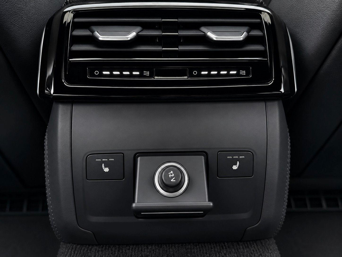 Fahrzeugabbildung Audi A8 50 TDI quattro*Pano*Luft*Softclose*B&O*360 - mit KI generiert/bearbeitet