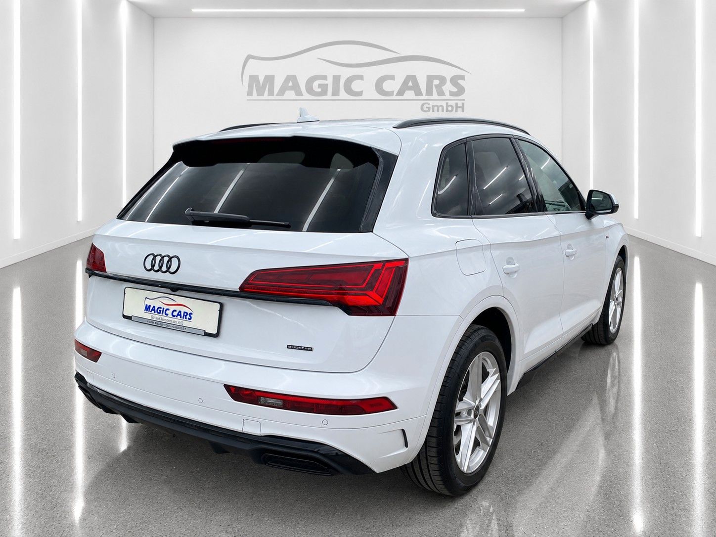 Fahrzeugabbildung Audi Q5 50 TDI quattro S line*Luftfederung*Matrix*AHK - mit KI generiert/bearbeitet