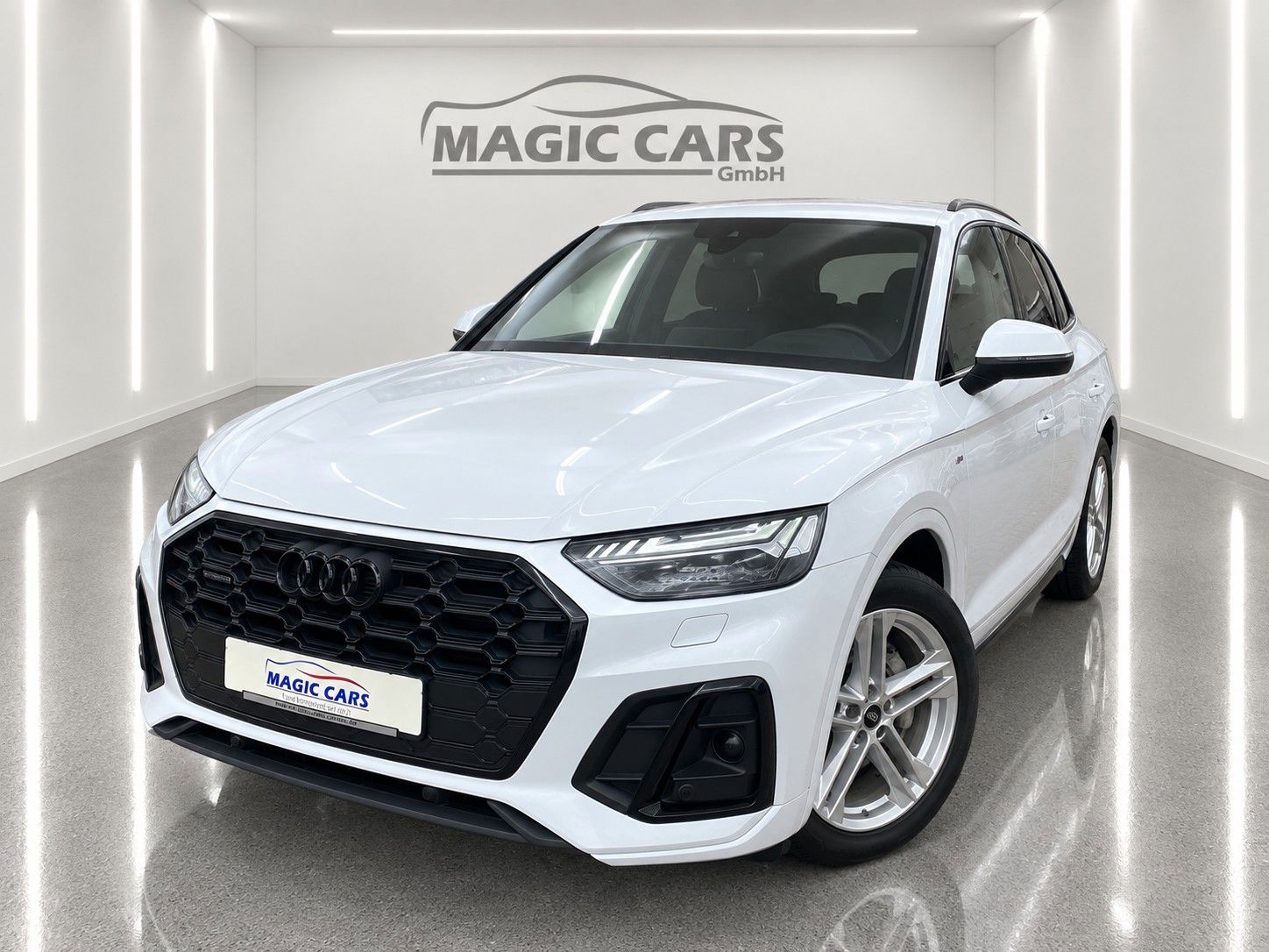 Fahrzeugabbildung Audi Q5 50 TDI quattro S line*Luftfederung*Matrix*AHK - mit KI generiert/bearbeitet