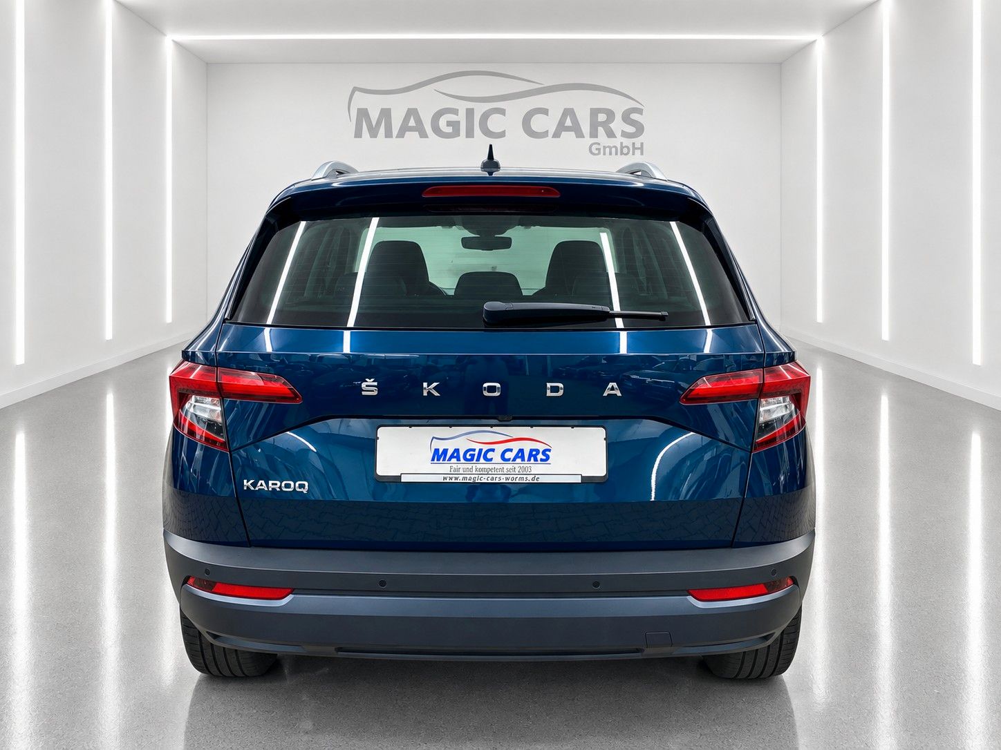 Fahrzeugabbildung SKODA Karoq 1.5 TSI ACT DSG Clever *Kamera*LED*AHK* - mit KI generiert/bearbeitet