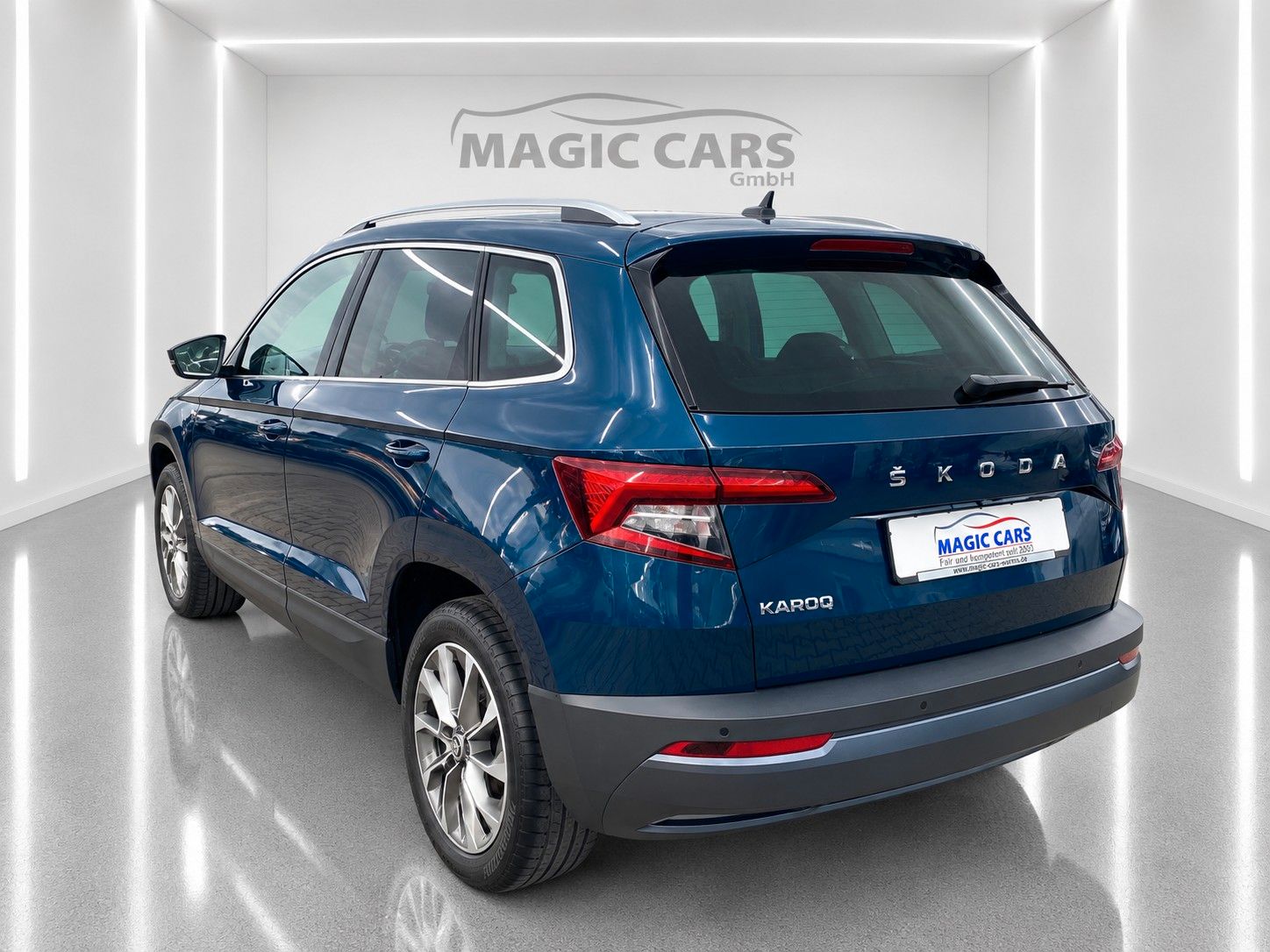 Fahrzeugabbildung SKODA Karoq 1.5 TSI ACT DSG Clever *Kamera*LED*AHK* - mit KI generiert/bearbeitet