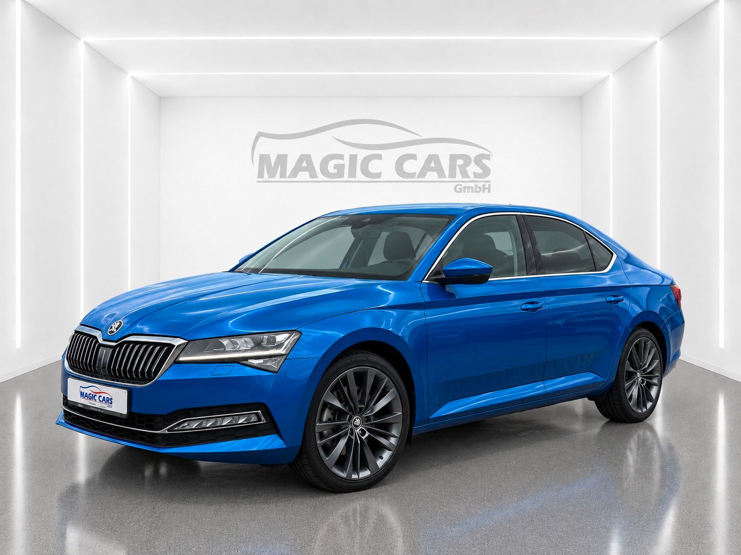 SKODA Superb 2.0 TSI 4x4 Style *Matrix*Pano*Memory*SHZ - mit KI generiert/bearbeitet