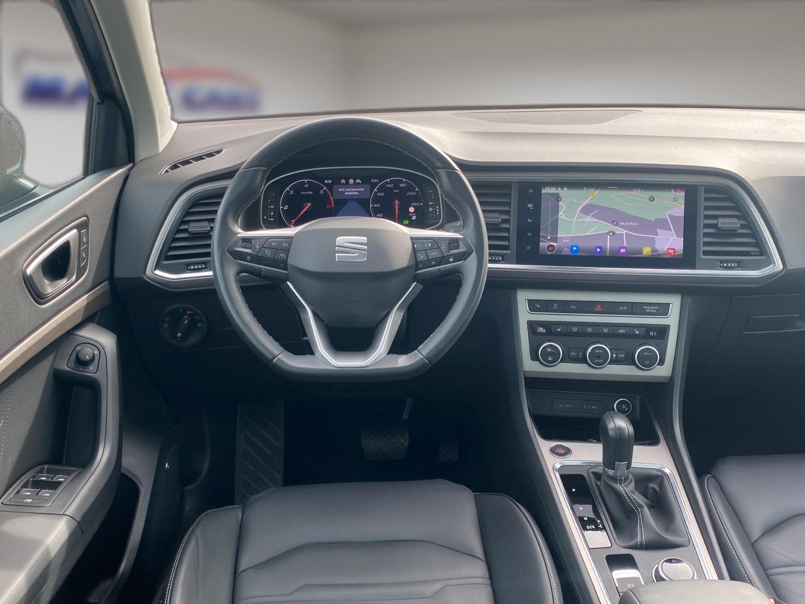 Fahrzeugabbildung SEAT Ateca 2.0 TDI DSG Xperience *LED*Pano*Beats*AHK* - mit KI generiert/bearbeitet