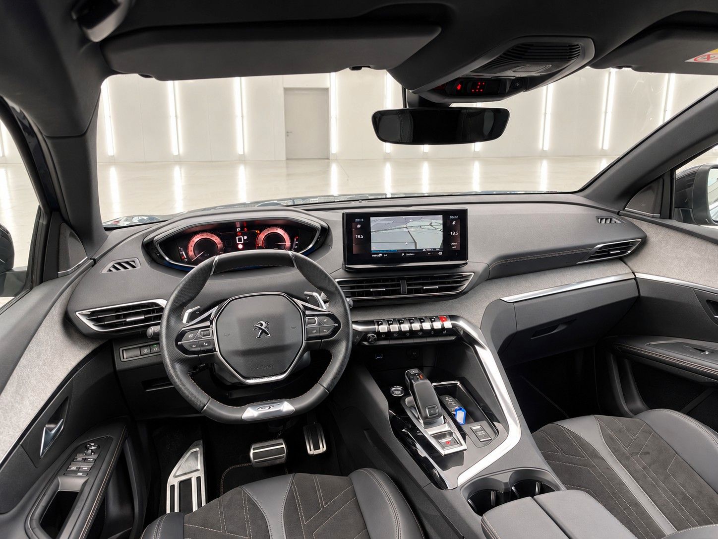 Fahrzeugabbildung Peugeot 5008 GT*Autom.*7 Sitzer*Standheizung*LED*Focal* - mit KI generiert/bearbeitet