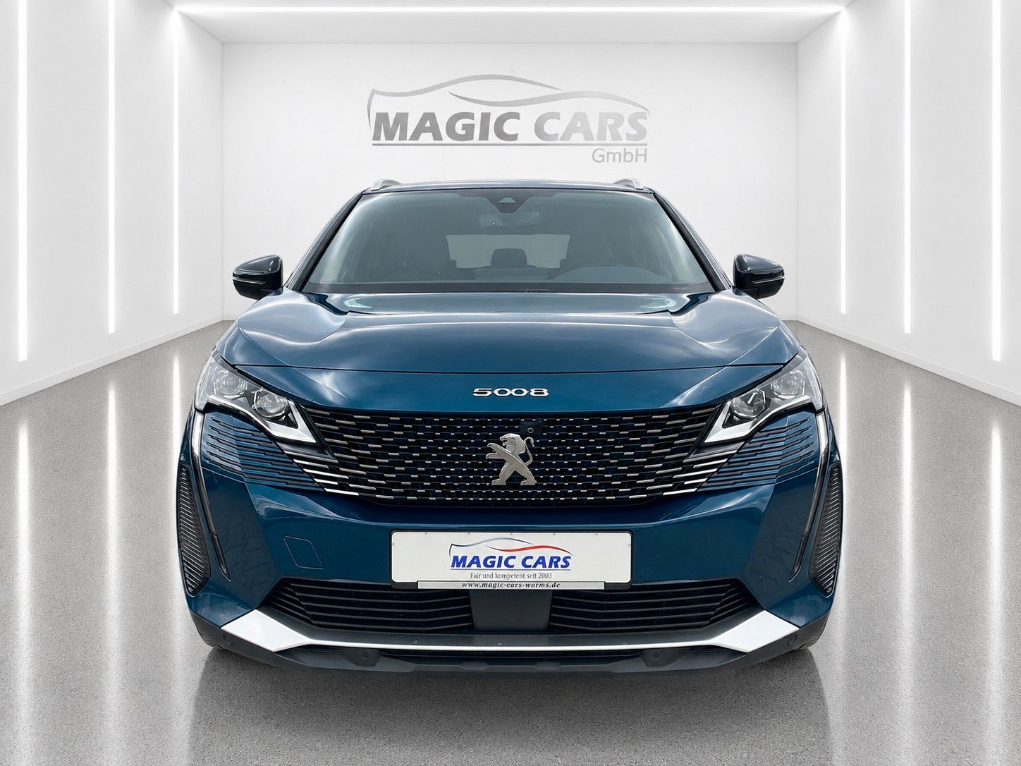 Fahrzeugabbildung Peugeot 5008 GT*Autom.*7 Sitzer*Standheizung*LED*Focal* - mit KI generiert/bearbeitet