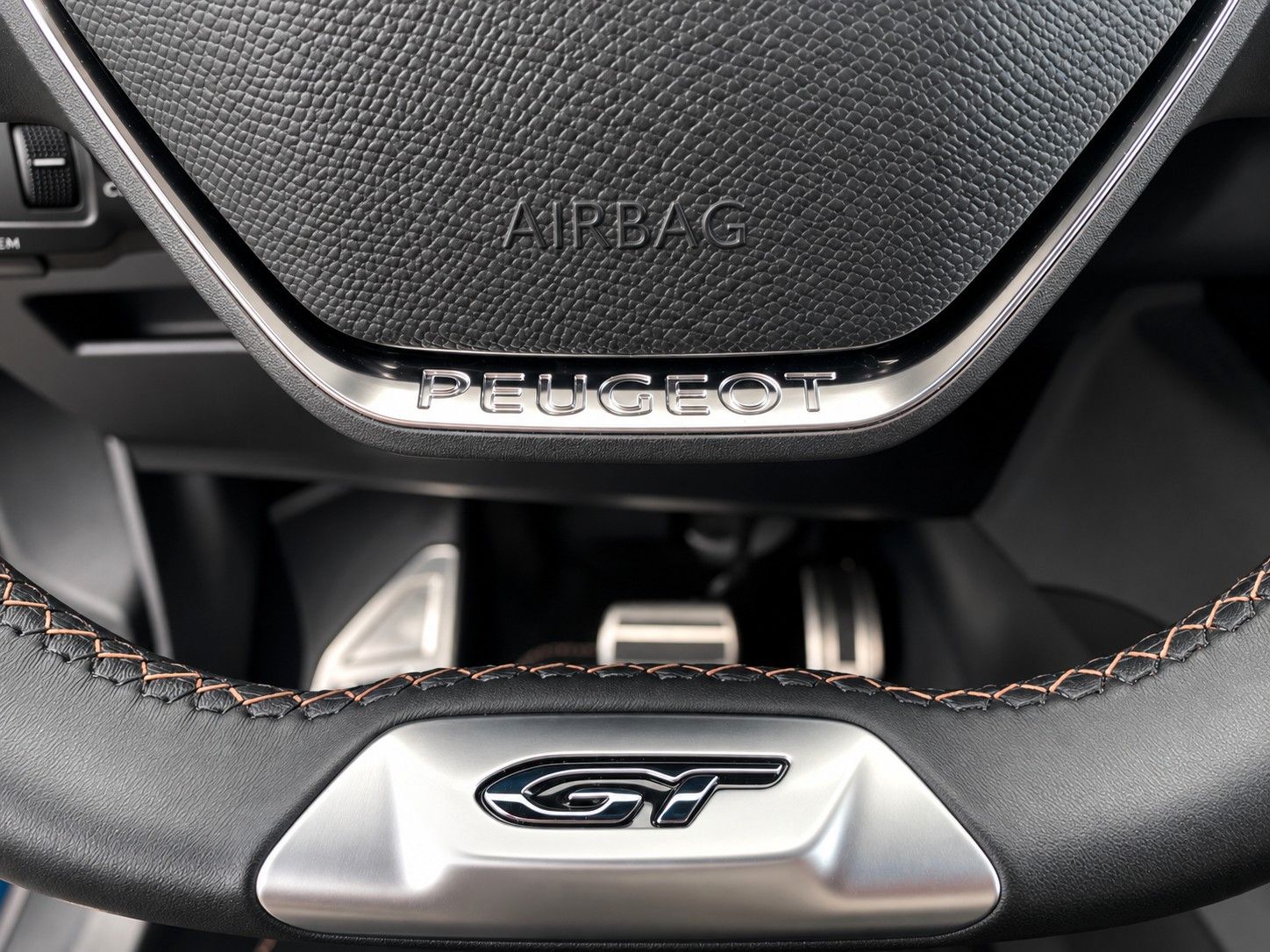 Fahrzeugabbildung Peugeot 5008 GT*Autom.*7 Sitzer*Standheizung*LED*Focal* - mit KI generiert/bearbeitet