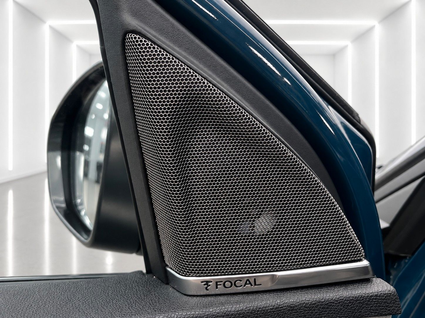 Fahrzeugabbildung Peugeot 5008 GT*Autom.*7 Sitzer*Standheizung*LED*Focal* - mit KI generiert/bearbeitet