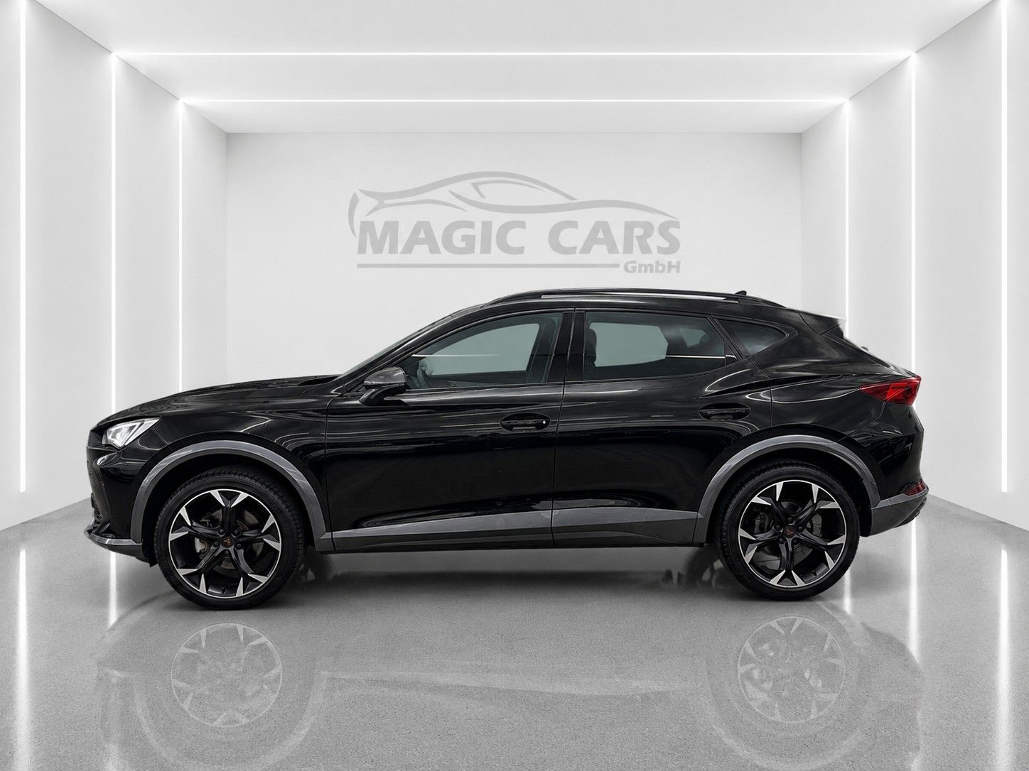 Fahrzeugabbildung CUPRA Formentor 1.5 TSI DSG *Kamera*Virtual*28.000KM* - mit KI generiert/bearbeitet