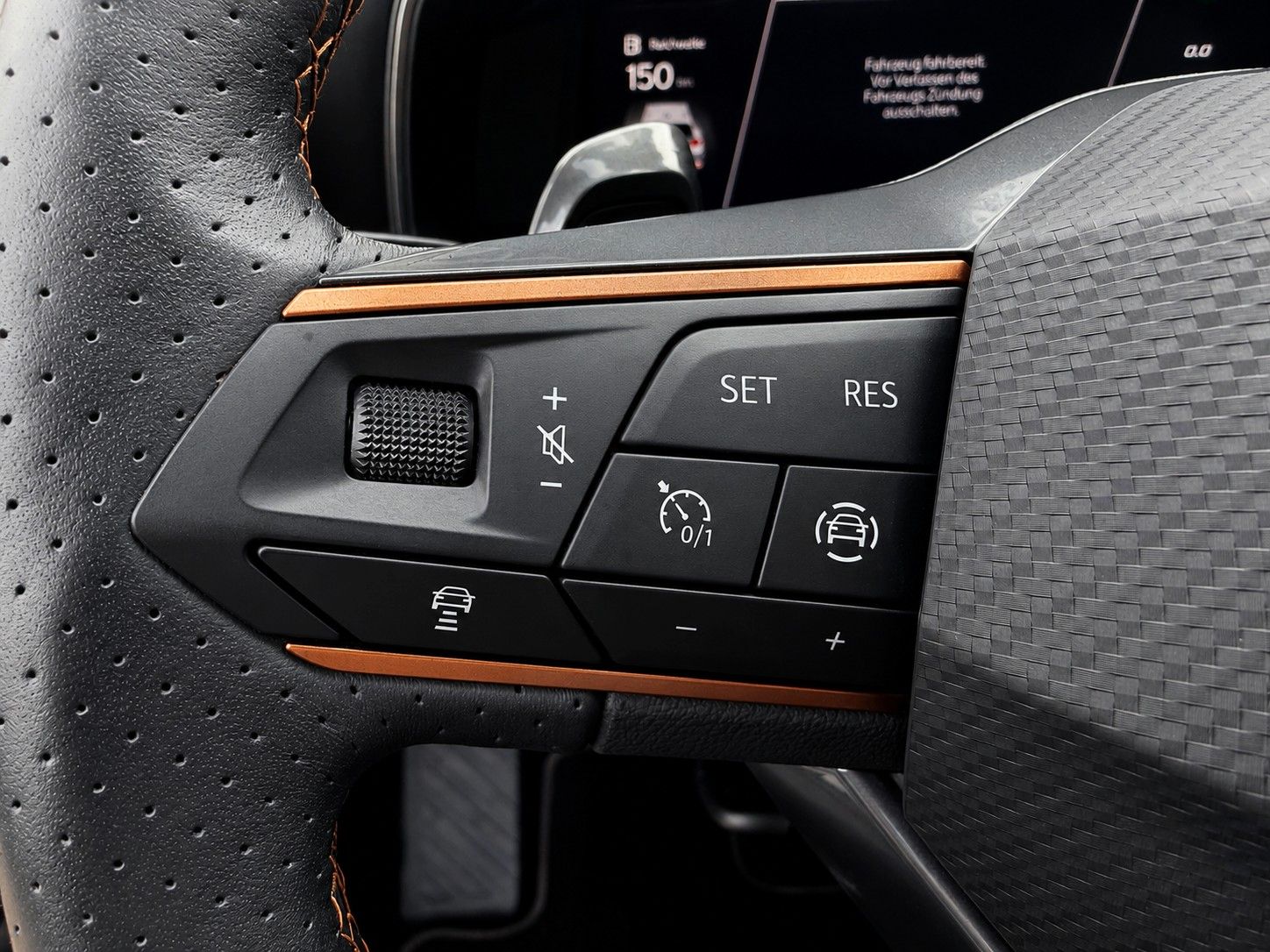 Fahrzeugabbildung CUPRA Formentor 1.5 TSI DSG *Kamera*Virtual*28.000KM* - mit KI generiert/bearbeitet