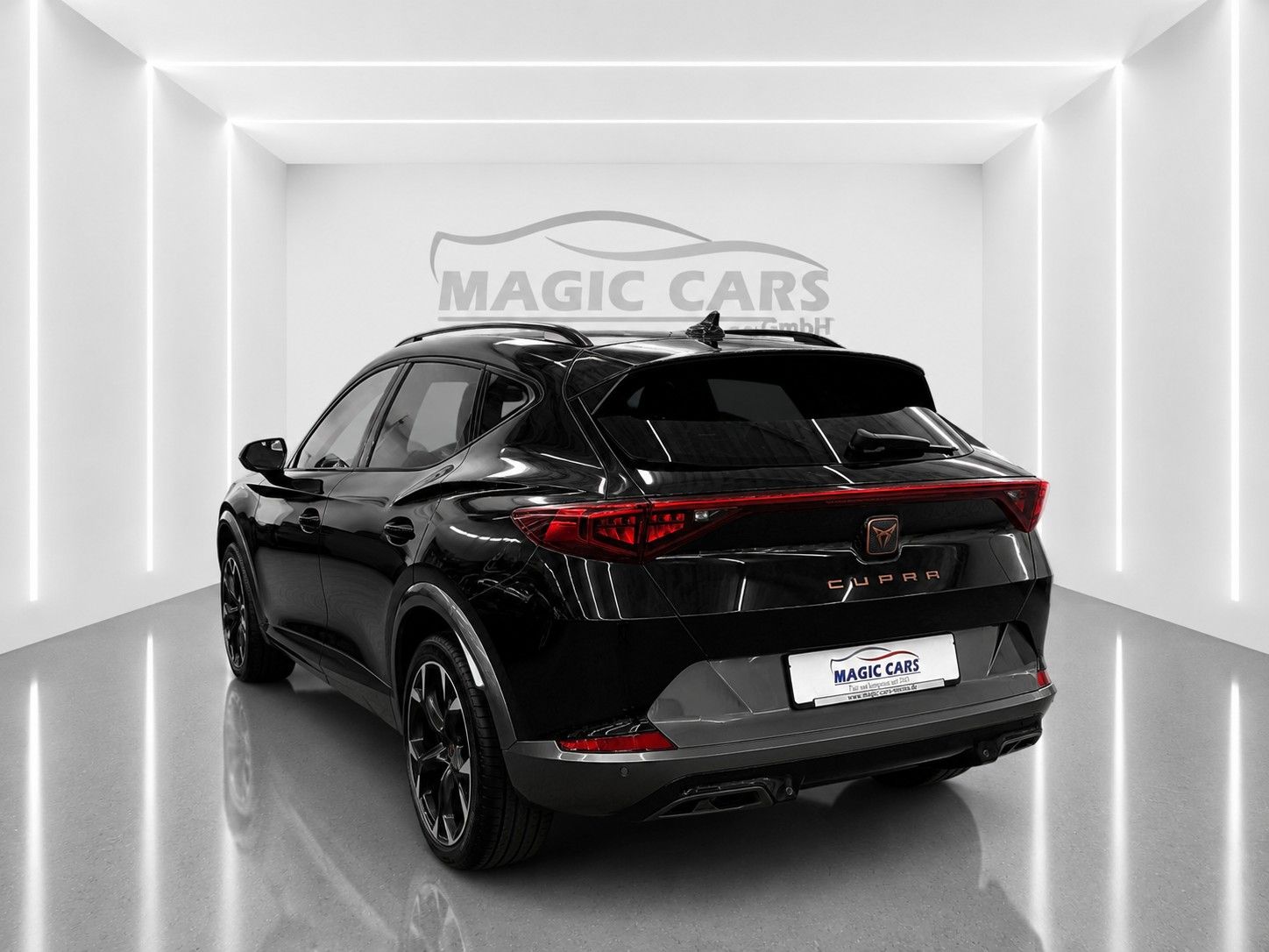 Fahrzeugabbildung CUPRA Formentor 1.5 TSI DSG *Kamera*Virtual*28.000KM* - mit KI generiert/bearbeitet