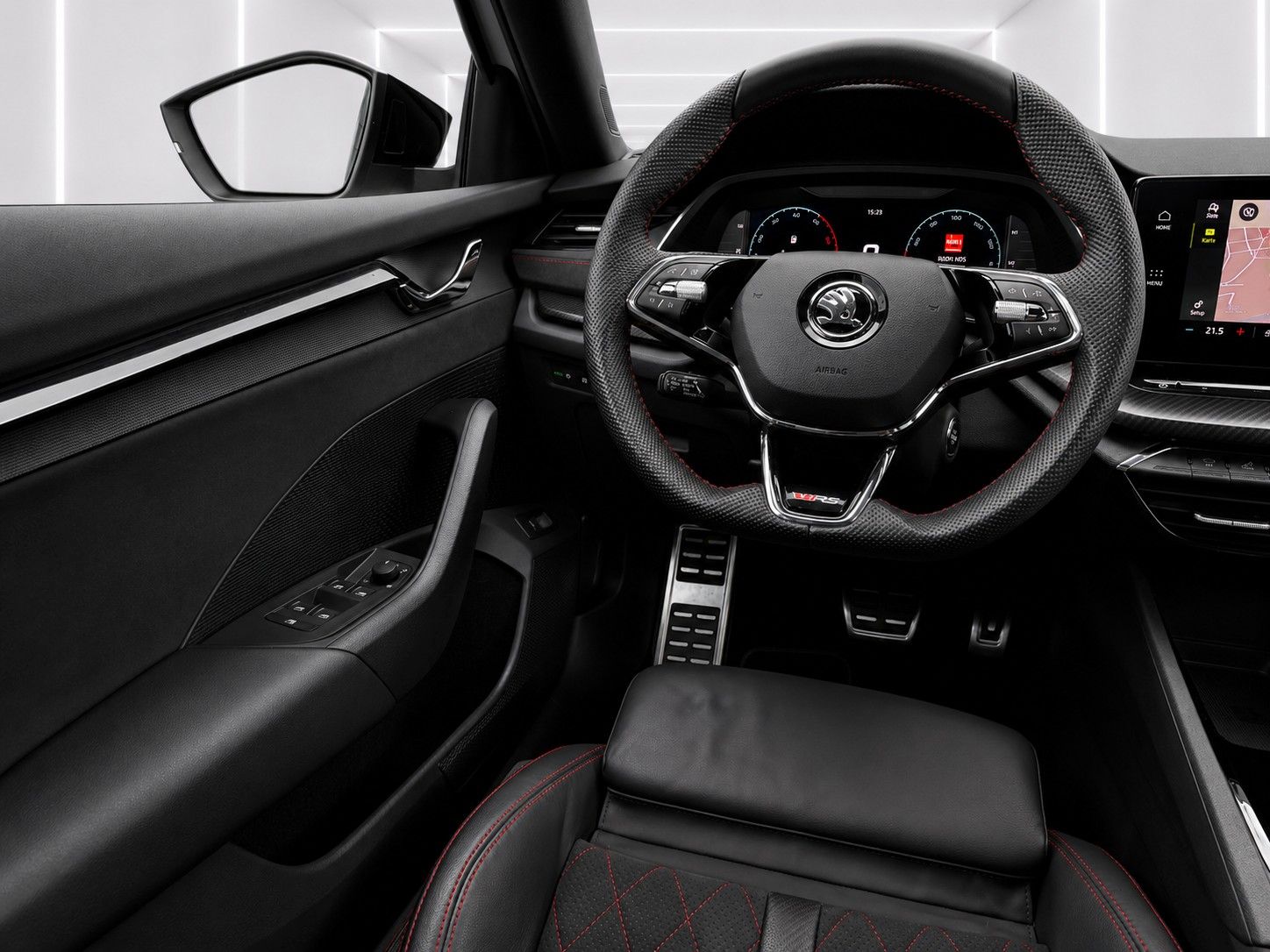 Fahrzeugabbildung SKODA Octavia Combi 2.0 TDI DSG RS*Matrix*Massage*AHK* - mit KI generiert/bearbeitet