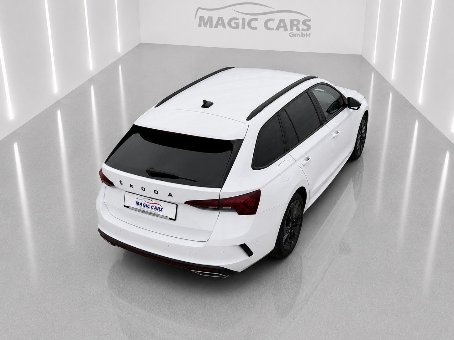Fahrzeugabbildung SKODA Octavia Combi 2.0 TDI DSG RS*Matrix*Massage*AHK* - mit KI generiert/bearbeitet