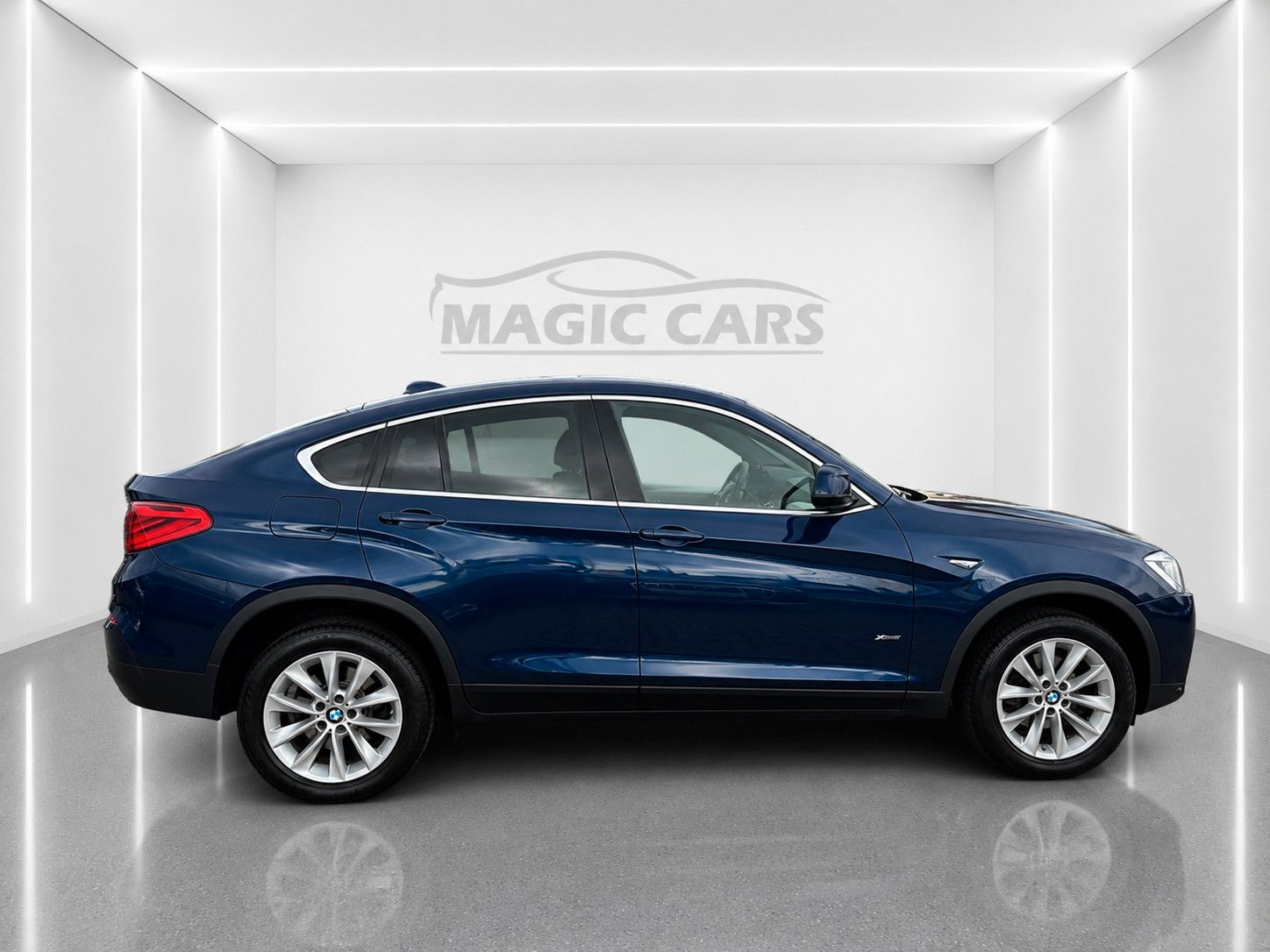 Fahrzeugabbildung BMW X4 xDrive 20 d Advantage*Schiebedach*AHK*Leder* - mit KI generiert/bearbeitet
