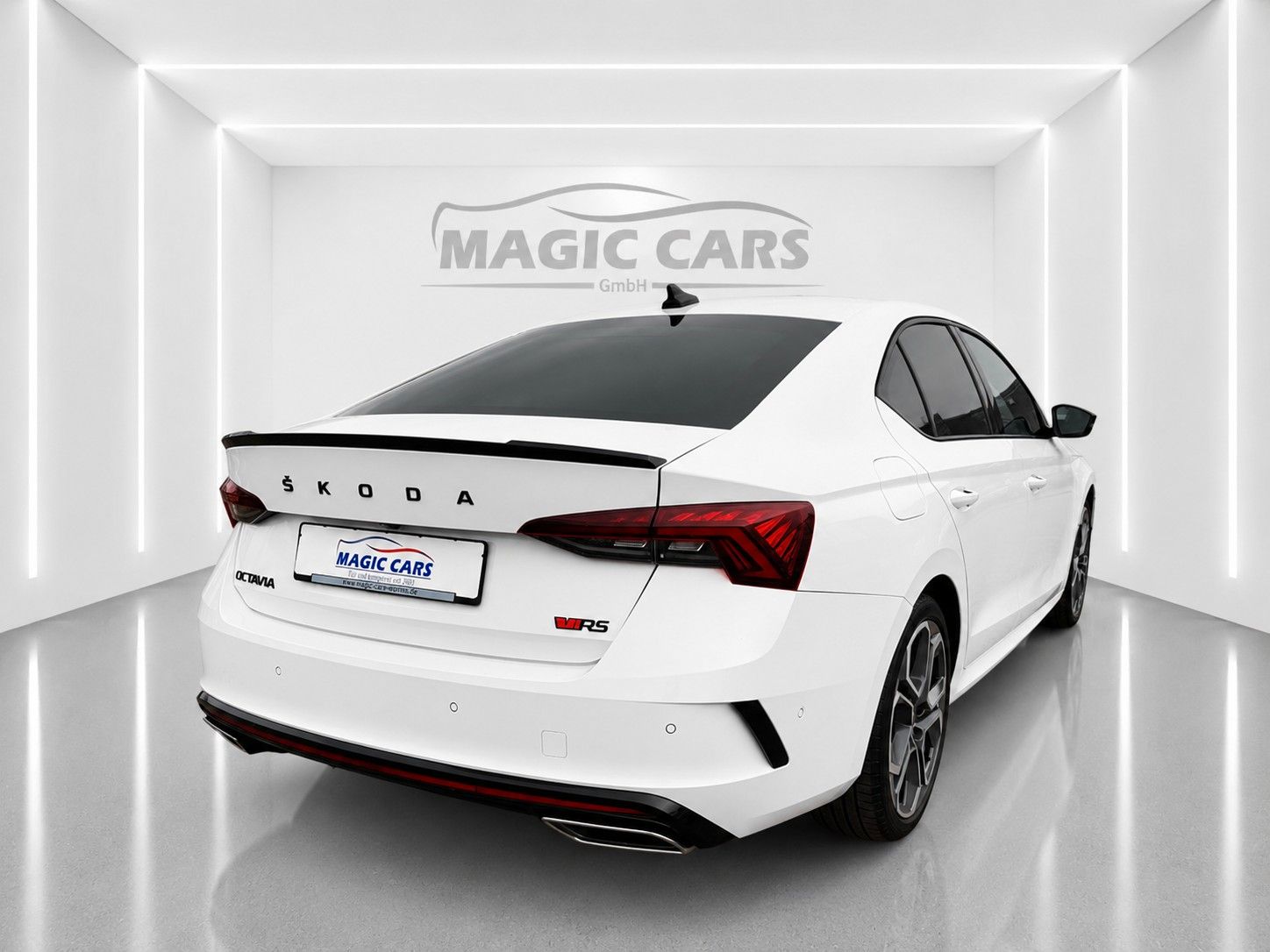 Fahrzeugabbildung SKODA Octavia 2.0 TDI DSG 4x4 RS *Mega-Ausstattung* - mit KI generiert/bearbeitet