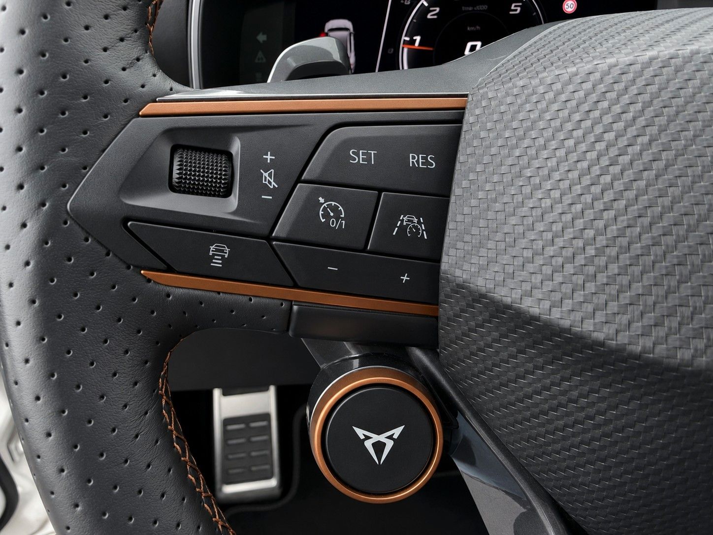 Fahrzeugabbildung CUPRA Formentor VZ 2.0TSI 4Drive DSG*Mega-Ausstattung* - mit KI generiert/bearbeitet