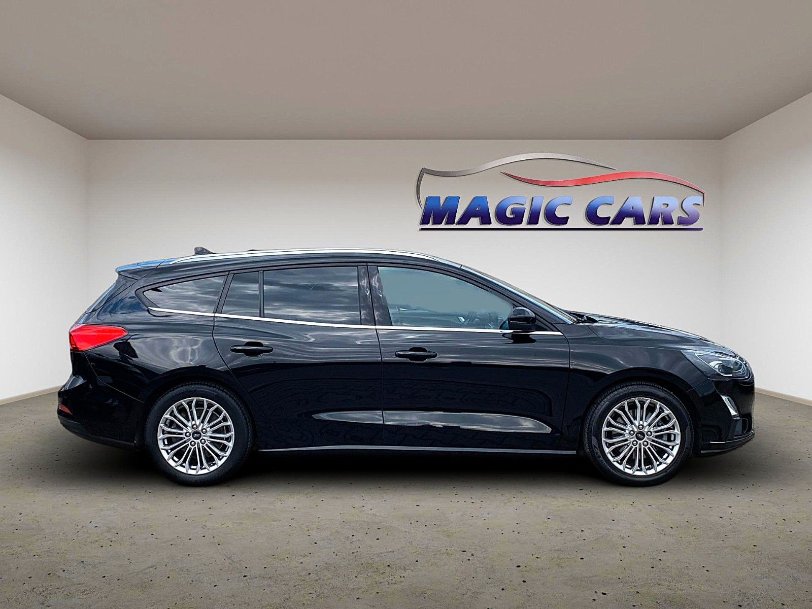 Fahrzeugabbildung Ford Focus Turnier 2.0 EcoBlue Aut. Titanium*B&O*AHK* - mit KI generiert/bearbeitet