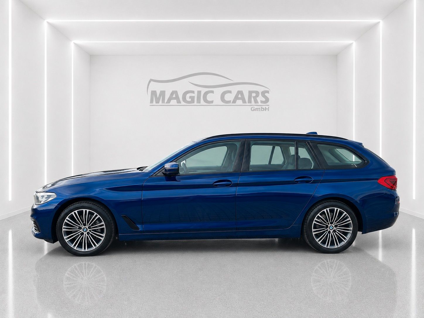 Fahrzeugabbildung BMW 520d Touring Aut. Sport Line*Stand*Pano*LED*AHK* - mit KI generiert/bearbeitet