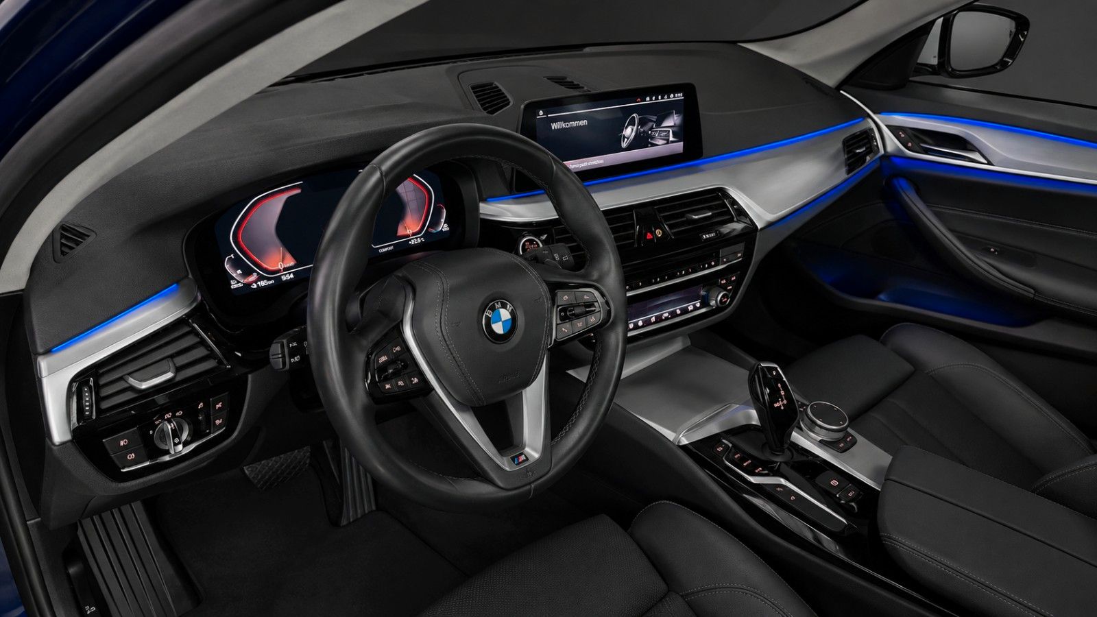 Fahrzeugabbildung BMW 520d Touring Aut. Sport Line*Stand*Pano*LED*AHK* - mit KI generiert/bearbeitet