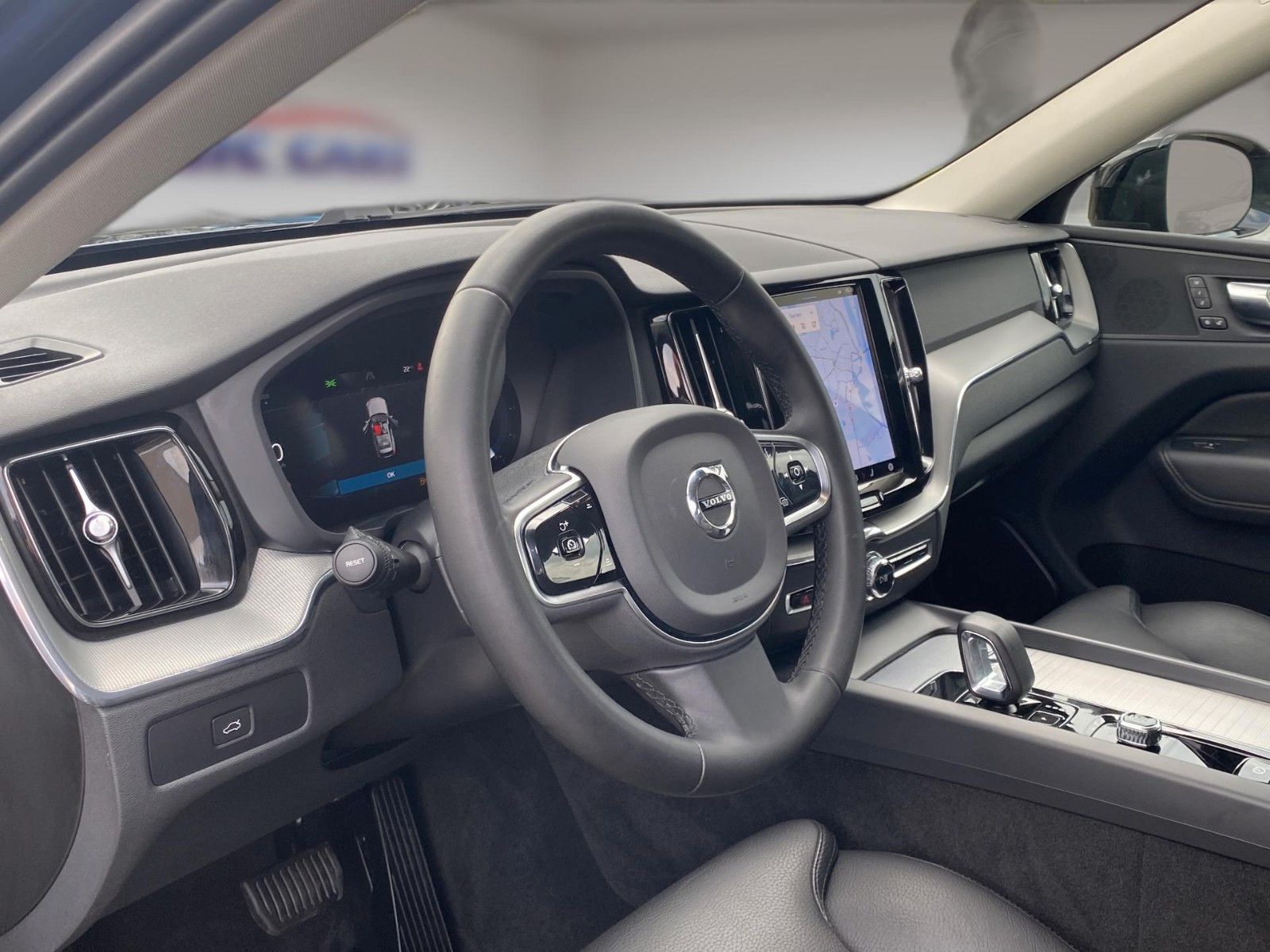 Fahrzeugabbildung Volvo XC60 B4 D AWD Plus Dark *Matrix*Stand*AHK* - mit KI generiert/bearbeitet