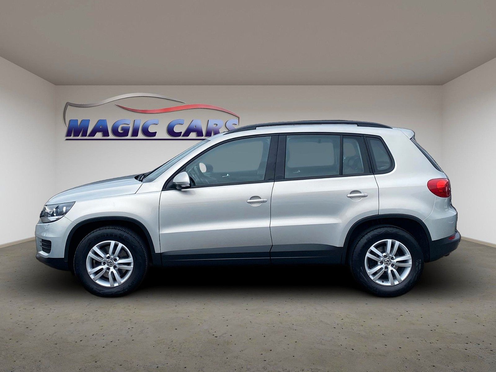 Fahrzeugabbildung Volkswagen Tiguan Trend & Fun BMT*Leder*Pano-Dach*AHK* - mit KI generiert/bearbeitet
