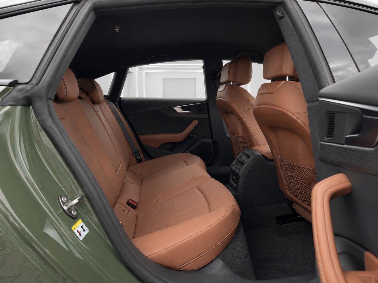 Fahrzeugabbildung Audi A5 Sportback 40 TFSI quattro S line *Matrix*B&O* - mit KI generiert/bearbeitet