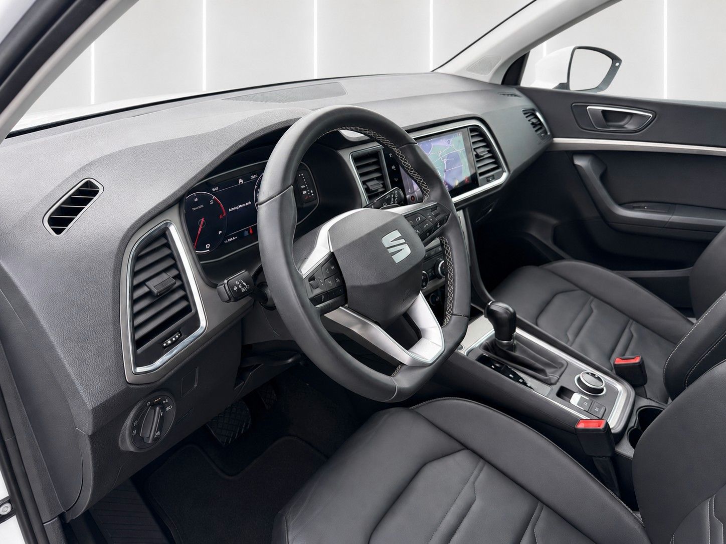 Fahrzeugabbildung SEAT Ateca 2.0 TDI DSG Xperience *LED*AHK*VIRTUAL* - mit KI generiert/bearbeitet