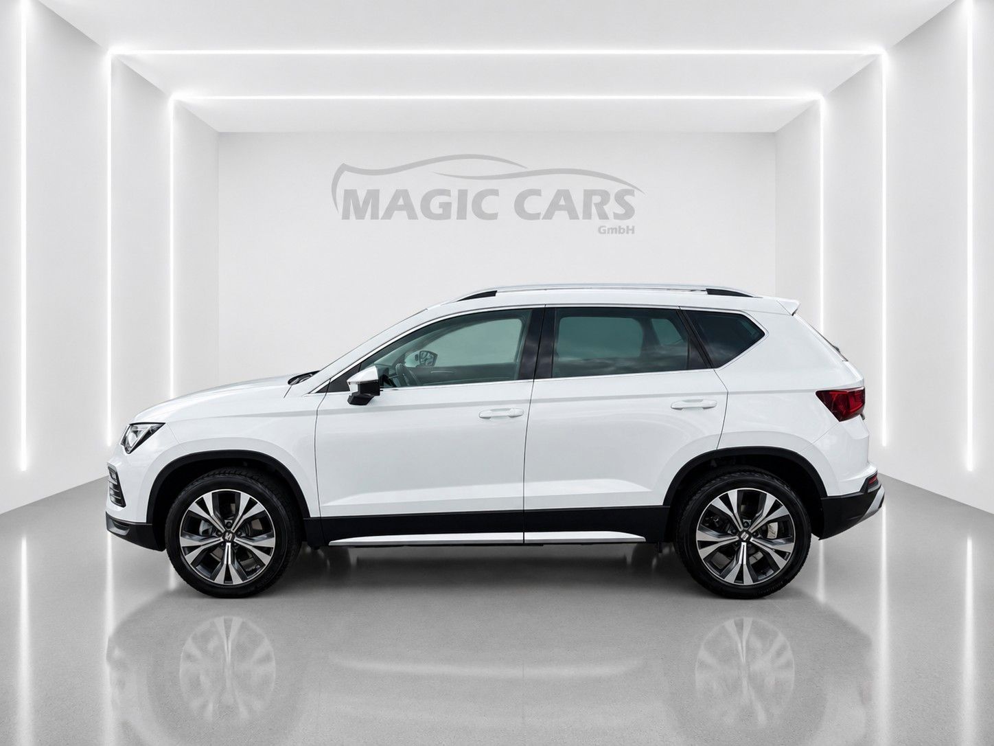 Fahrzeugabbildung SEAT Ateca 2.0 TDI DSG Xperience *LED*AHK*VIRTUAL* - mit KI generiert/bearbeitet