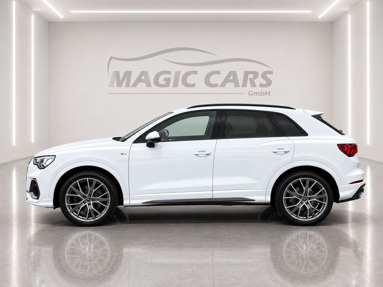 Fahrzeugabbildung Audi Q3 45 TFSI quattro S line *Stand*Virtaul*SONOS* - mit KI generiert/bearbeitet