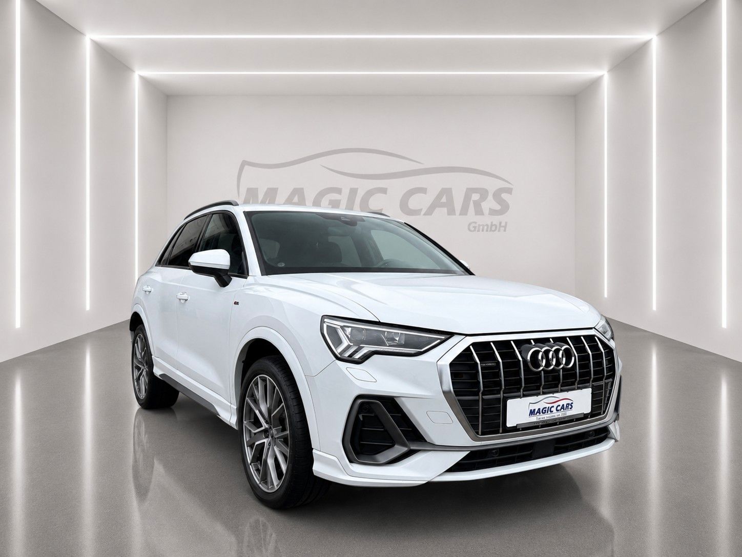 Fahrzeugabbildung Audi Q3 45 TFSI quattro S line *Stand*Virtaul*SONOS* - mit KI generiert/bearbeitet
